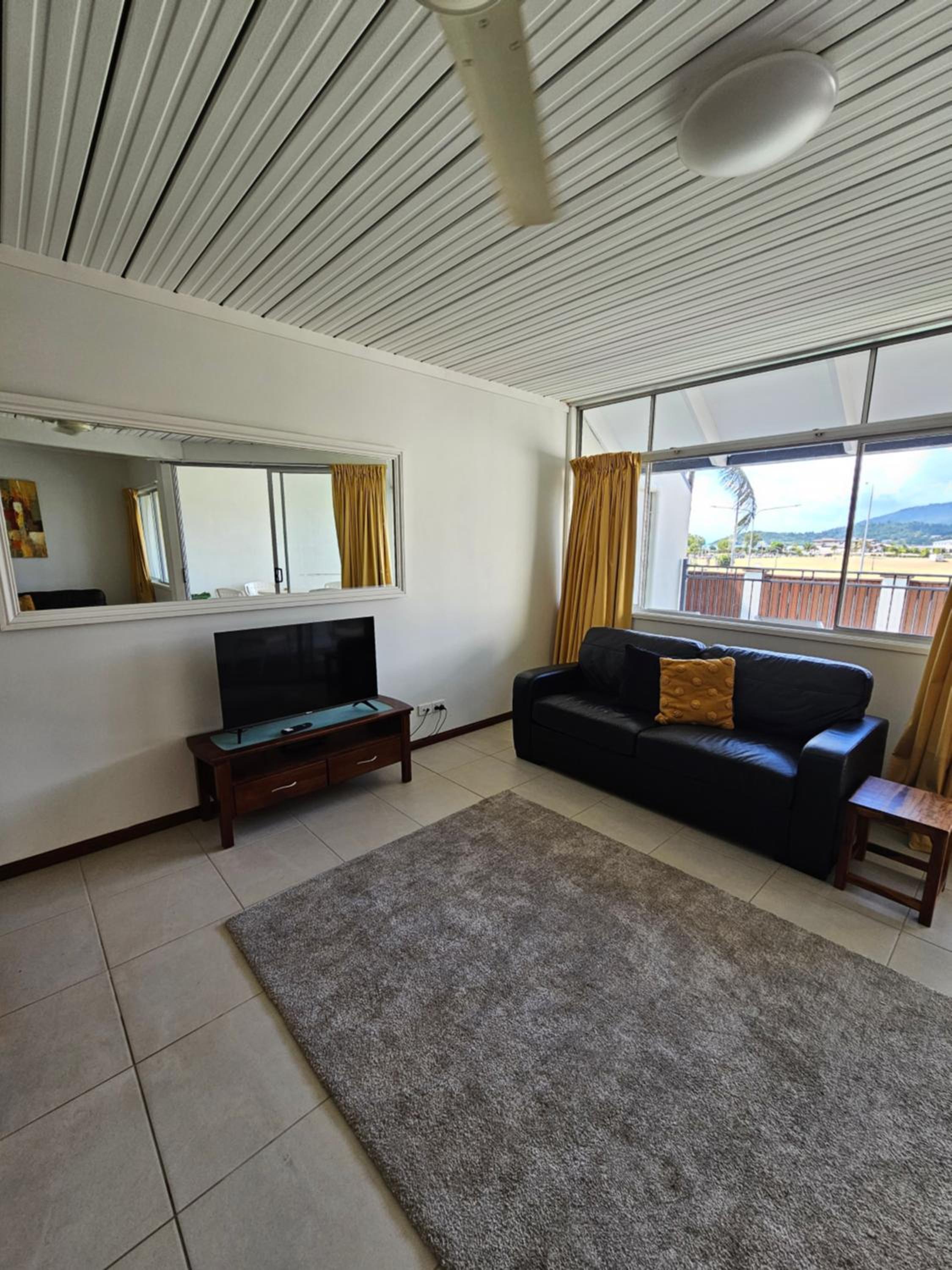 One-Bedroom Apartment with Ocean View - Photo 37