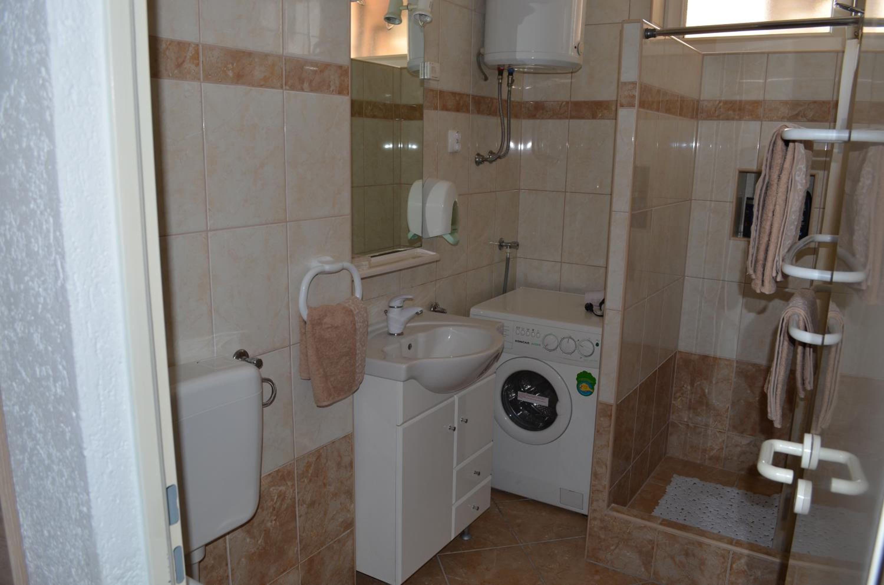 Deluxe Apartment - Photo 25