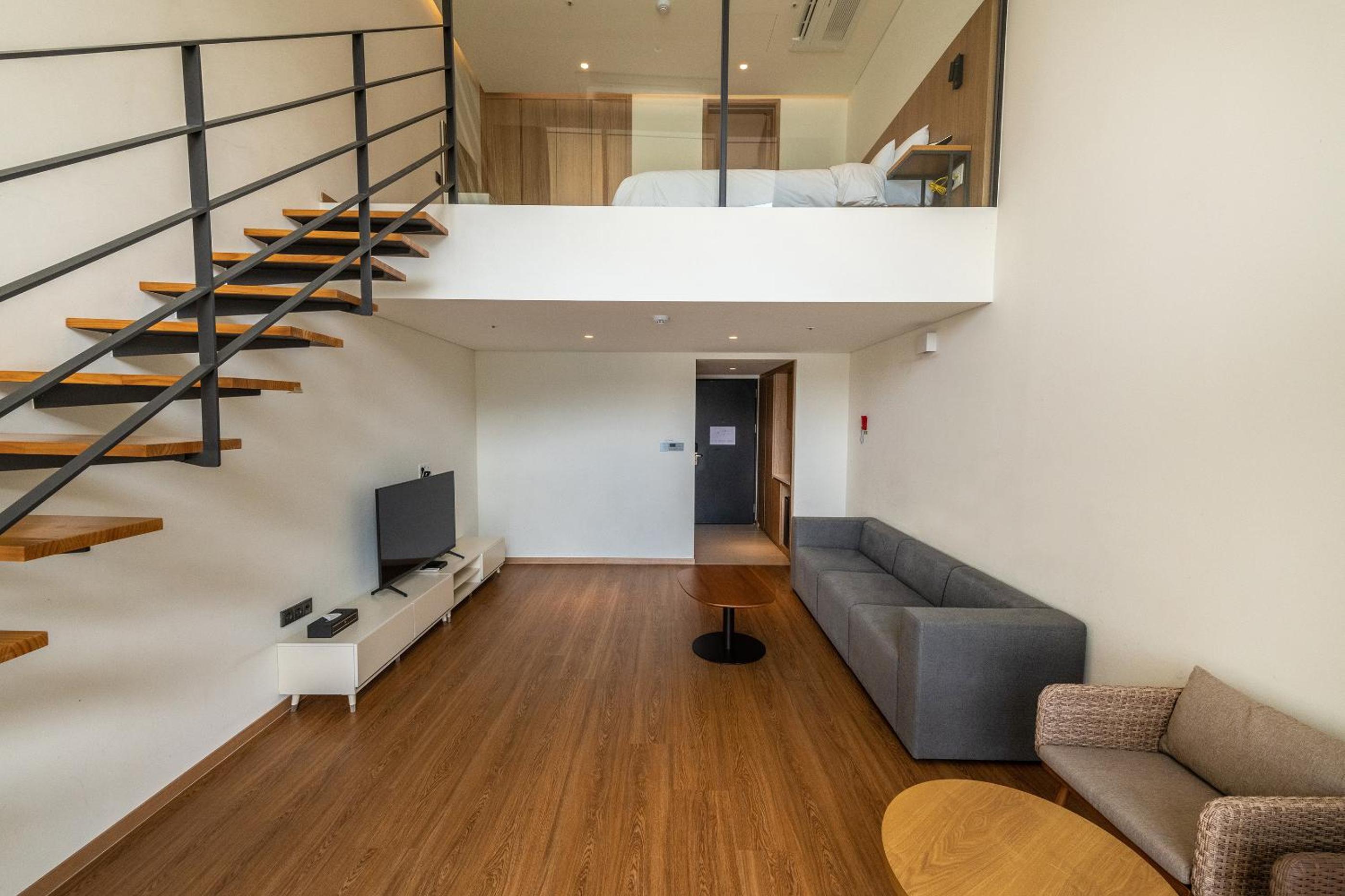 Garden Terrace Suite