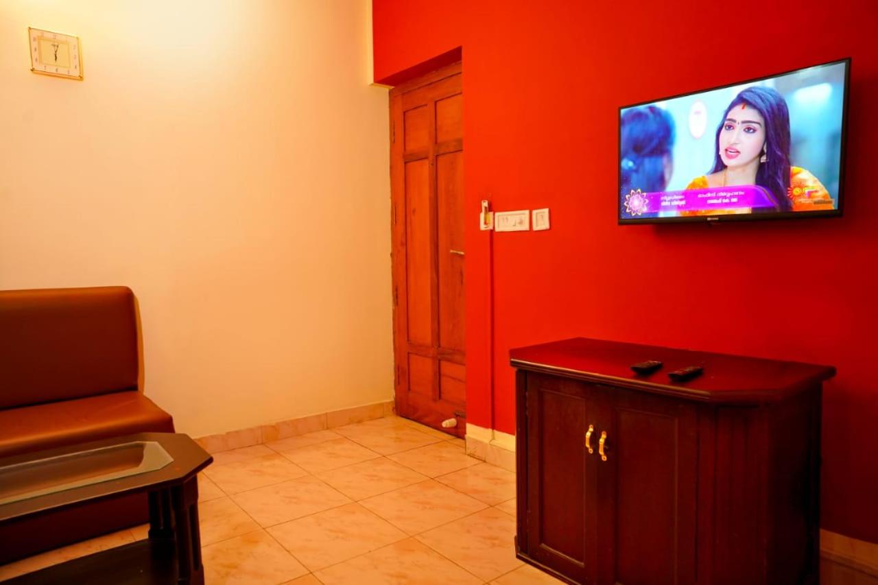 King Suite Room