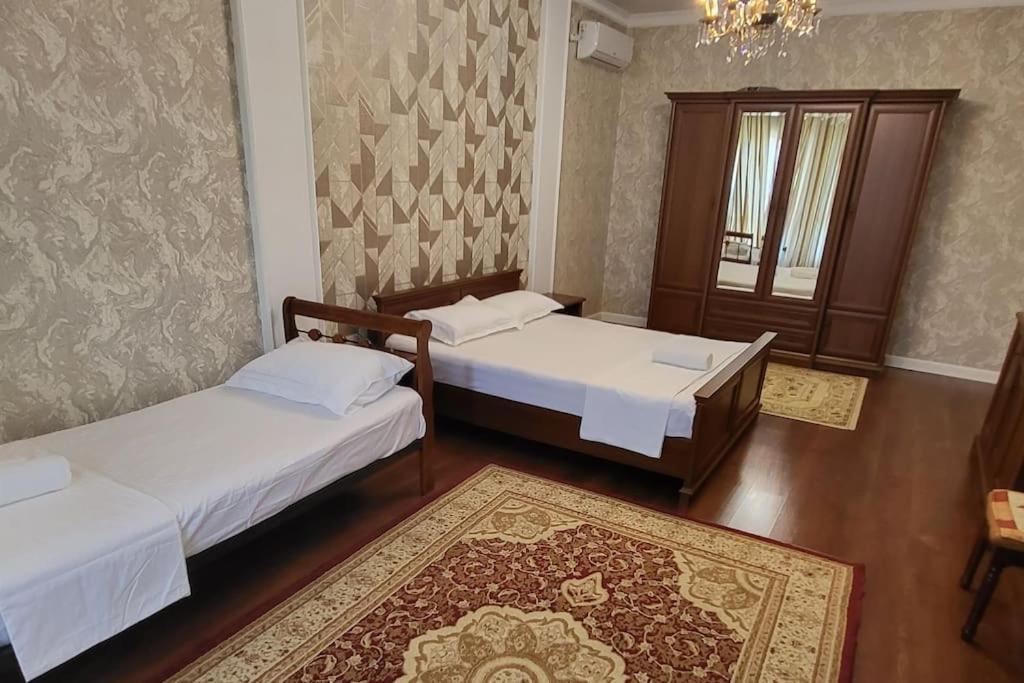 Villa photo 2
