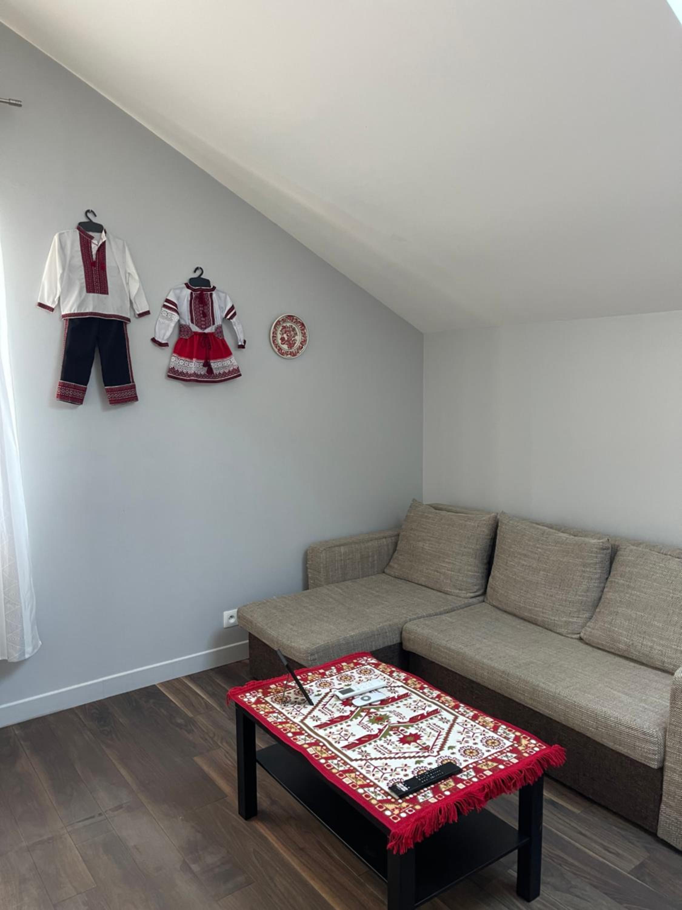 One-Bedroom Apartment photo 2