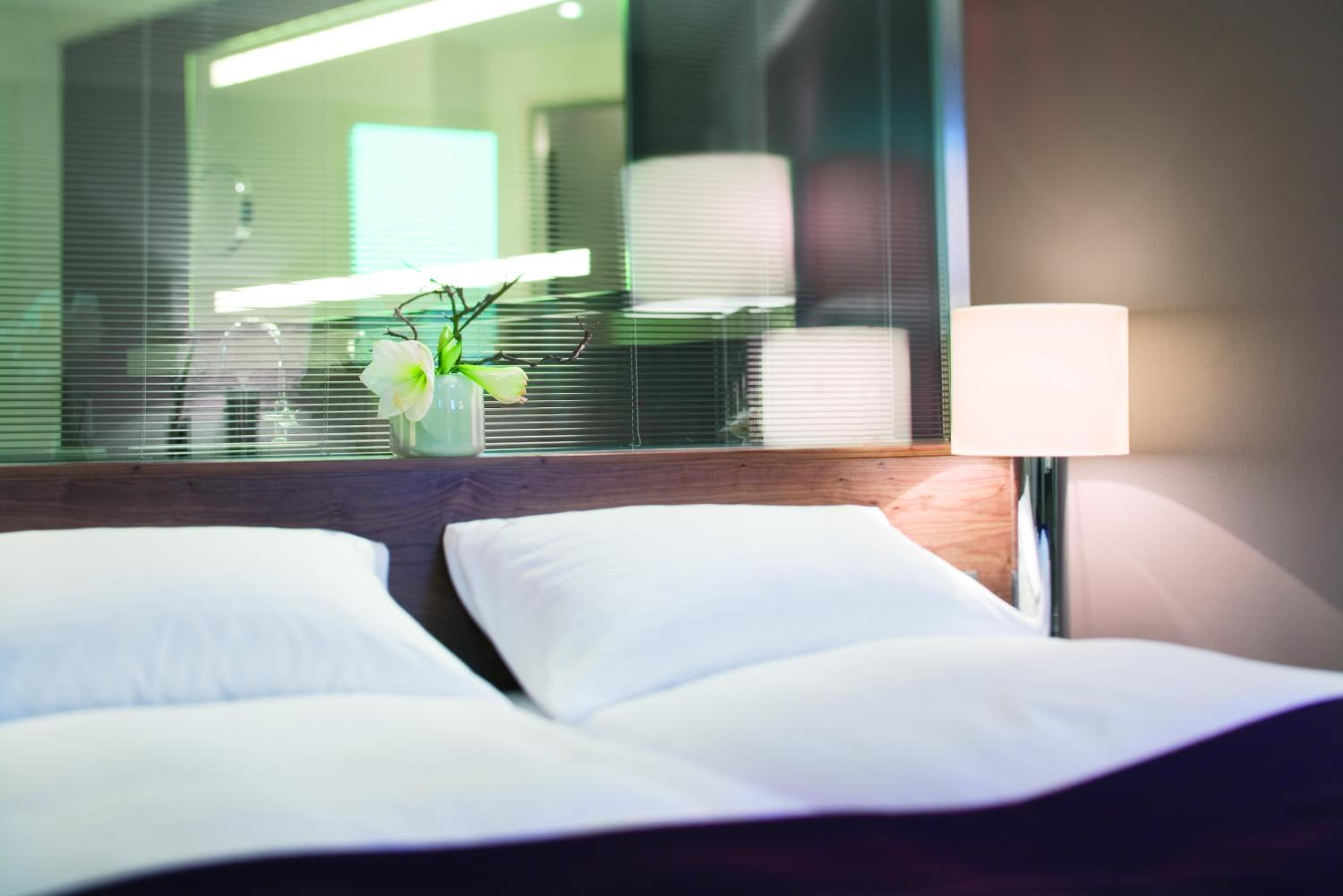 Superior King Room - Photo 19
