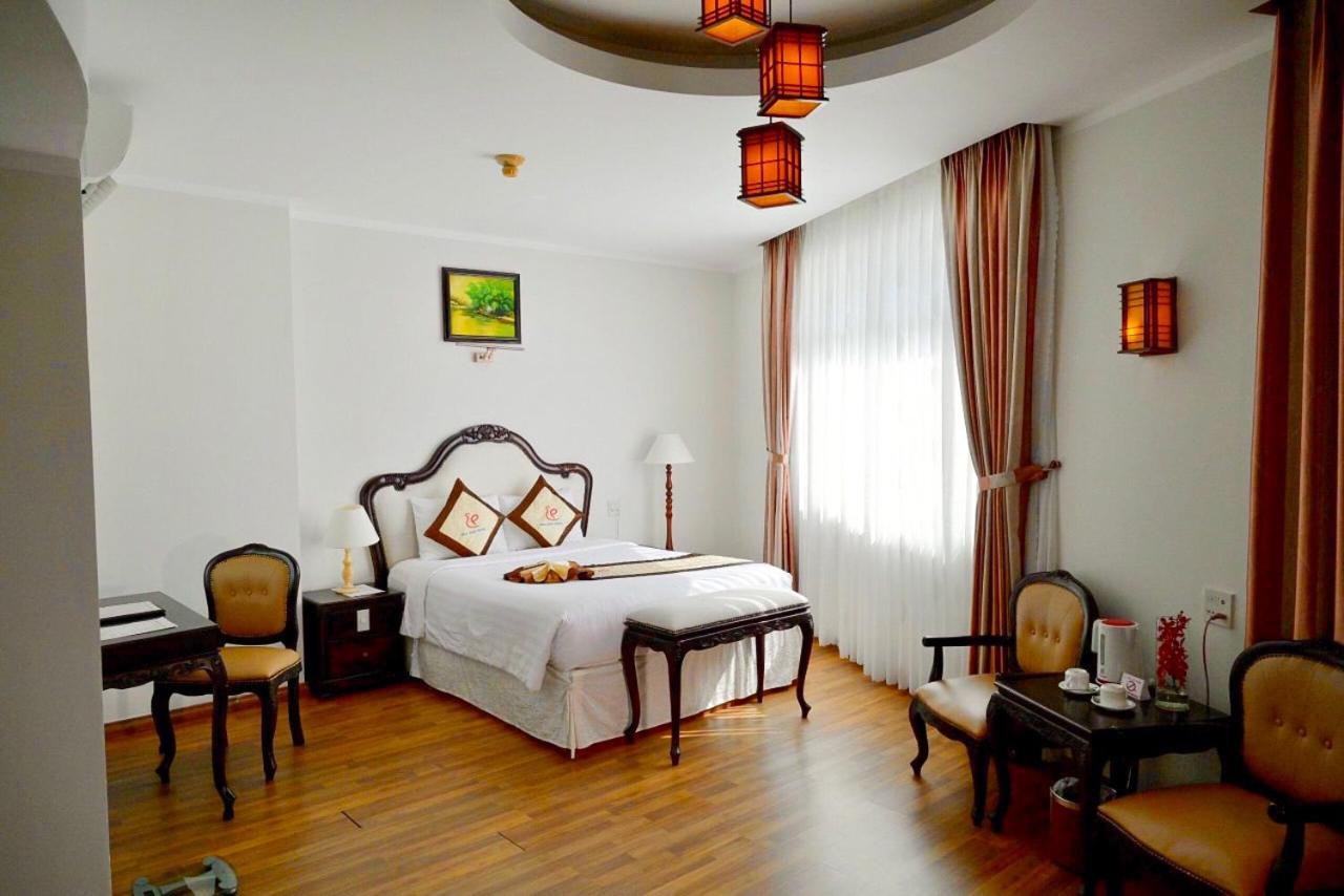 Deluxe Double Room photo 2