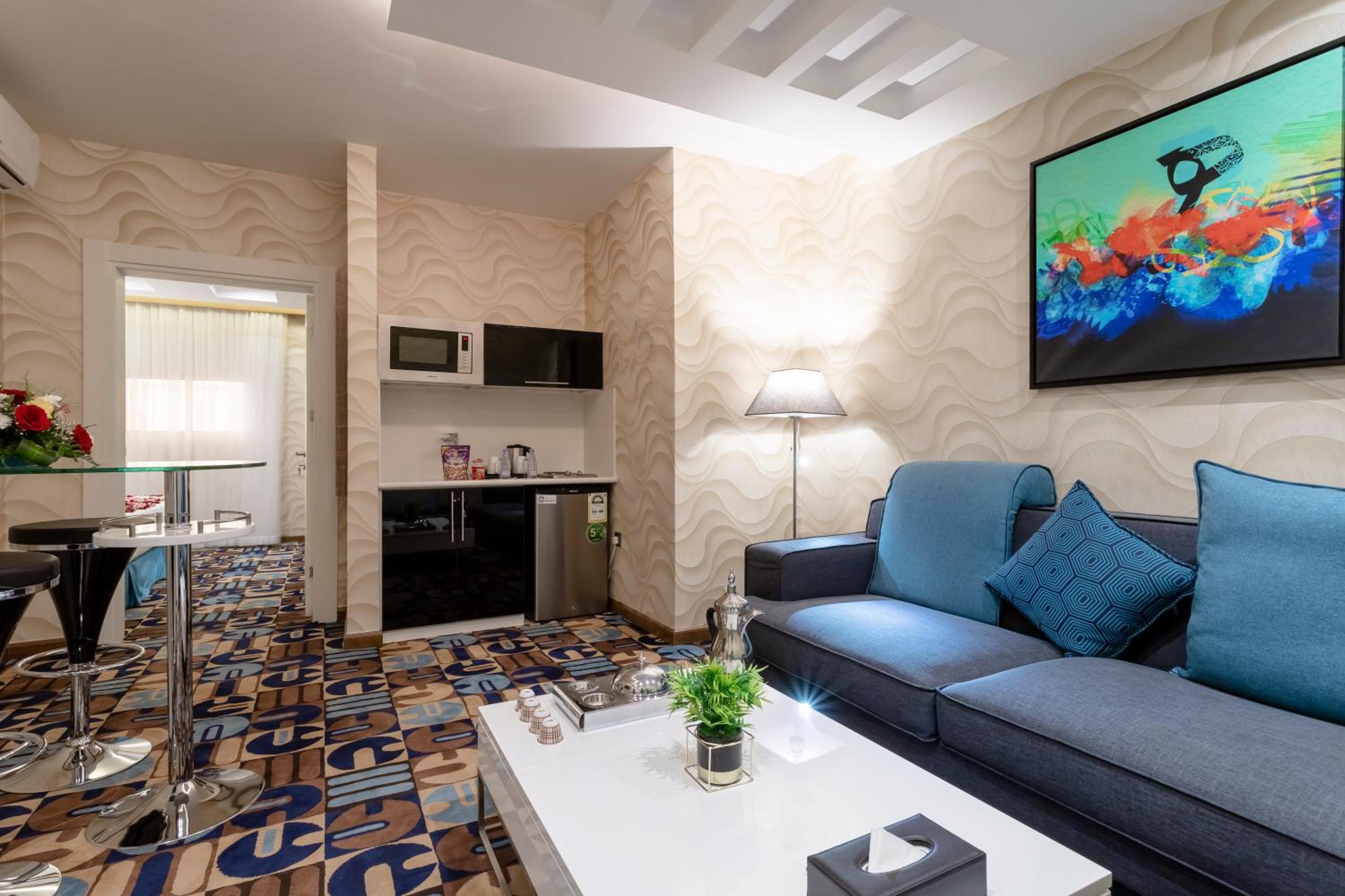Platinum Suite - Photo 8