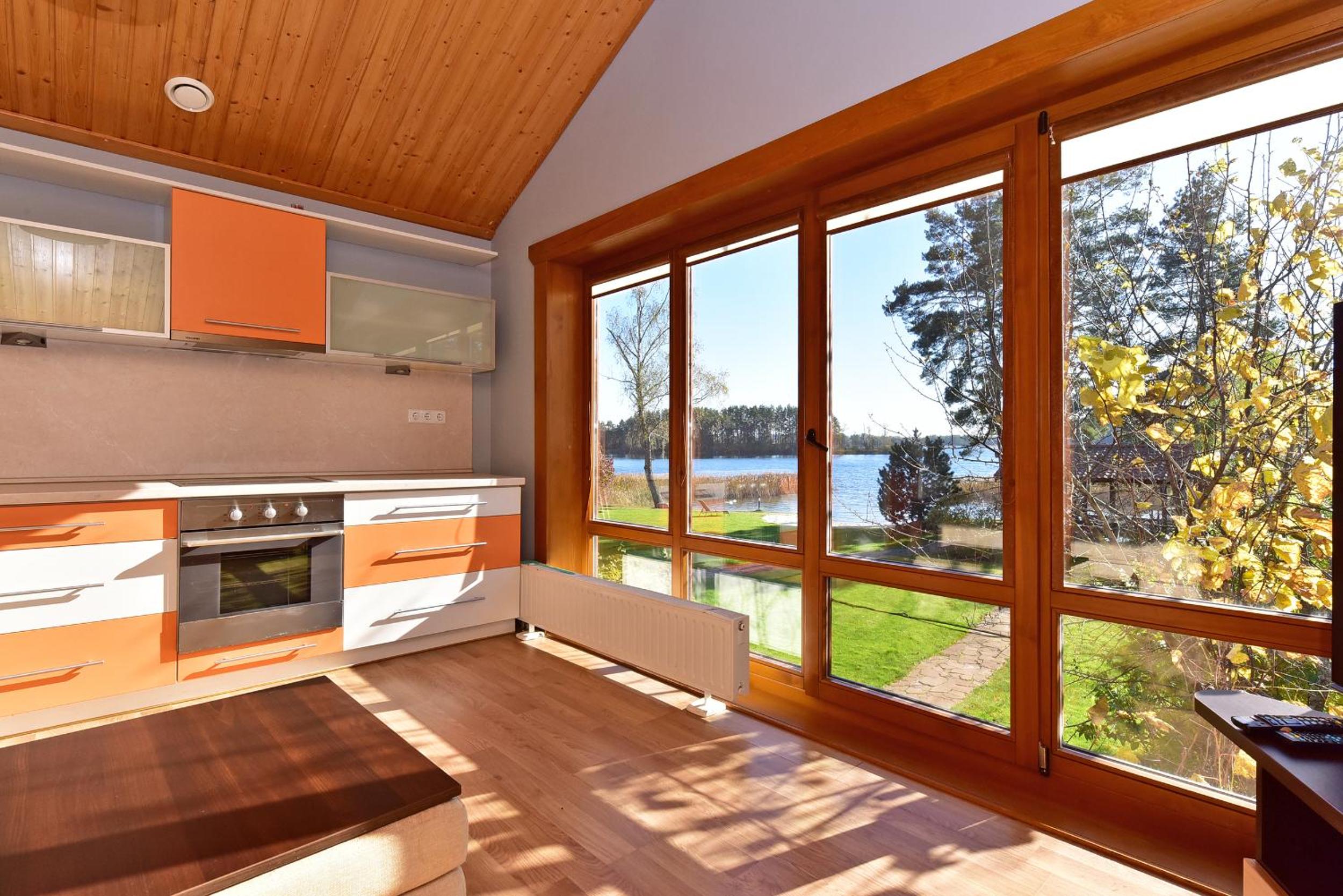 Apartment with Lake View photo 3