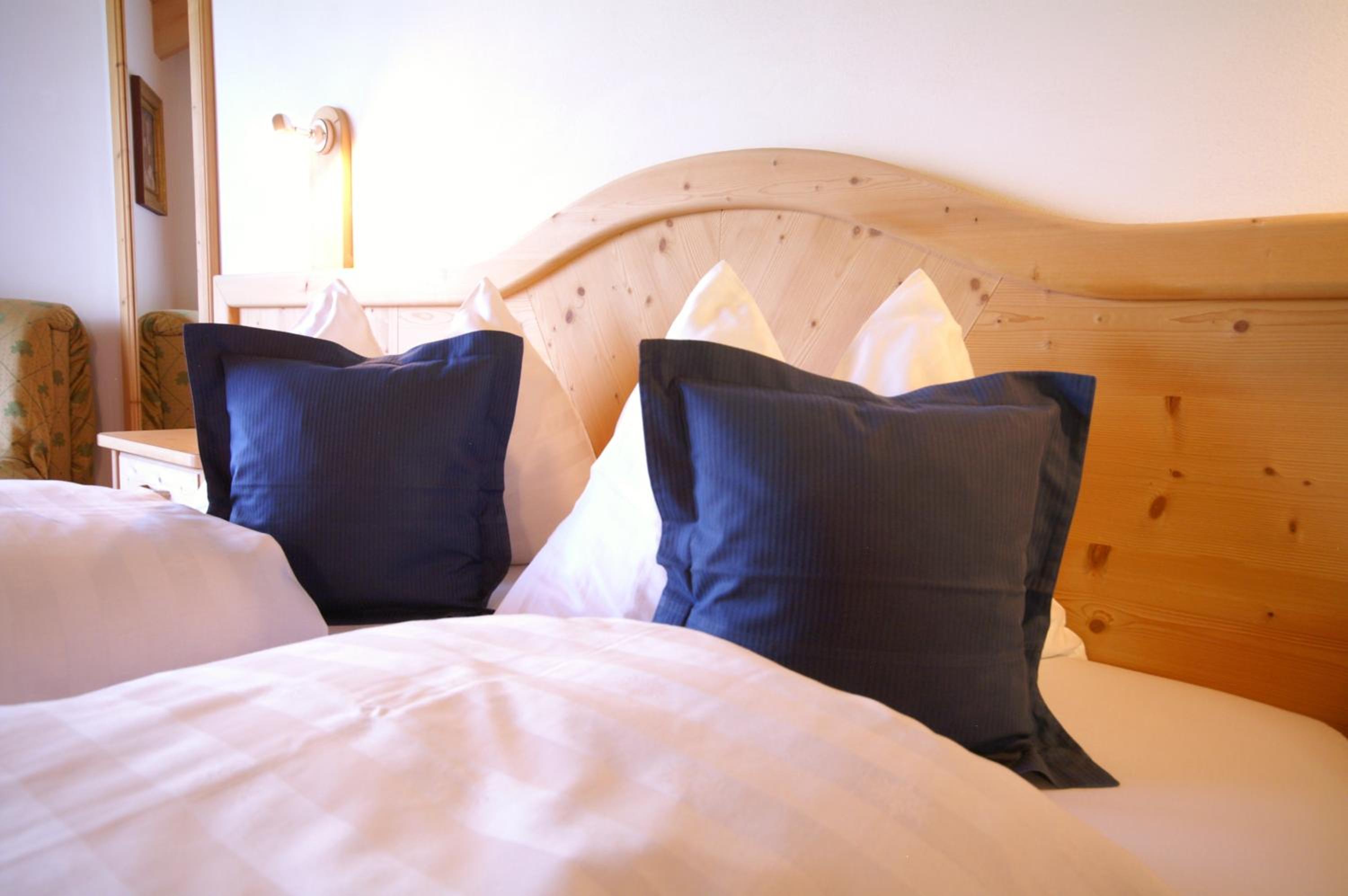 Double or Twin Room - Photo 7
