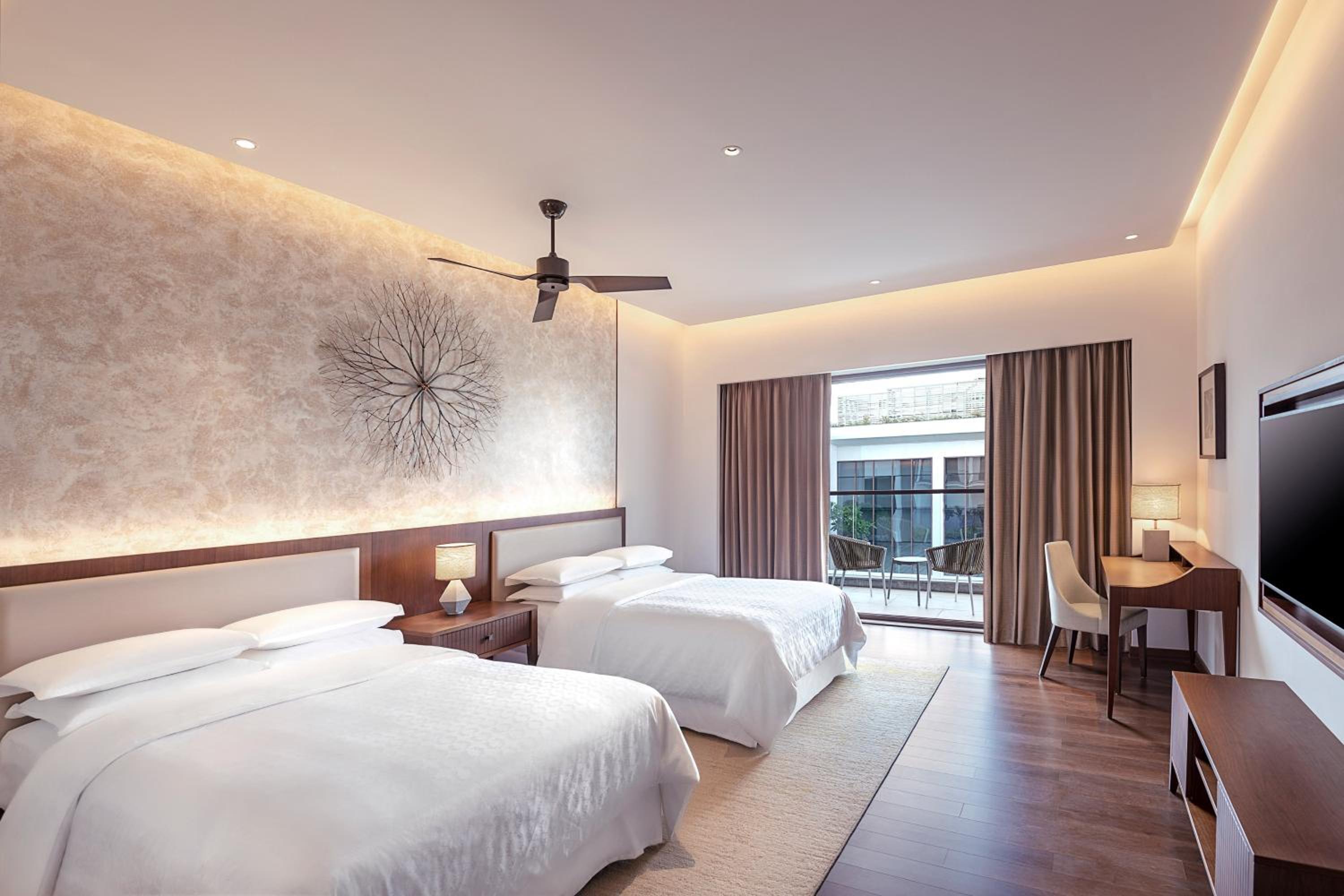 Deluxe Twin Room - Complimentary HiTea by the Beach