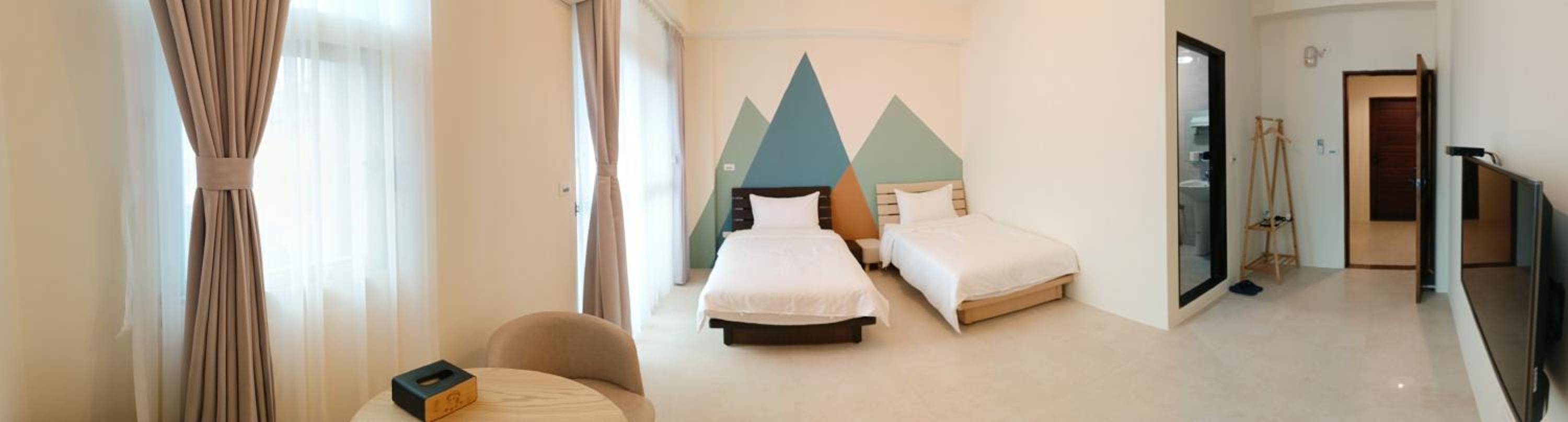 Standard Twin Room photo 2