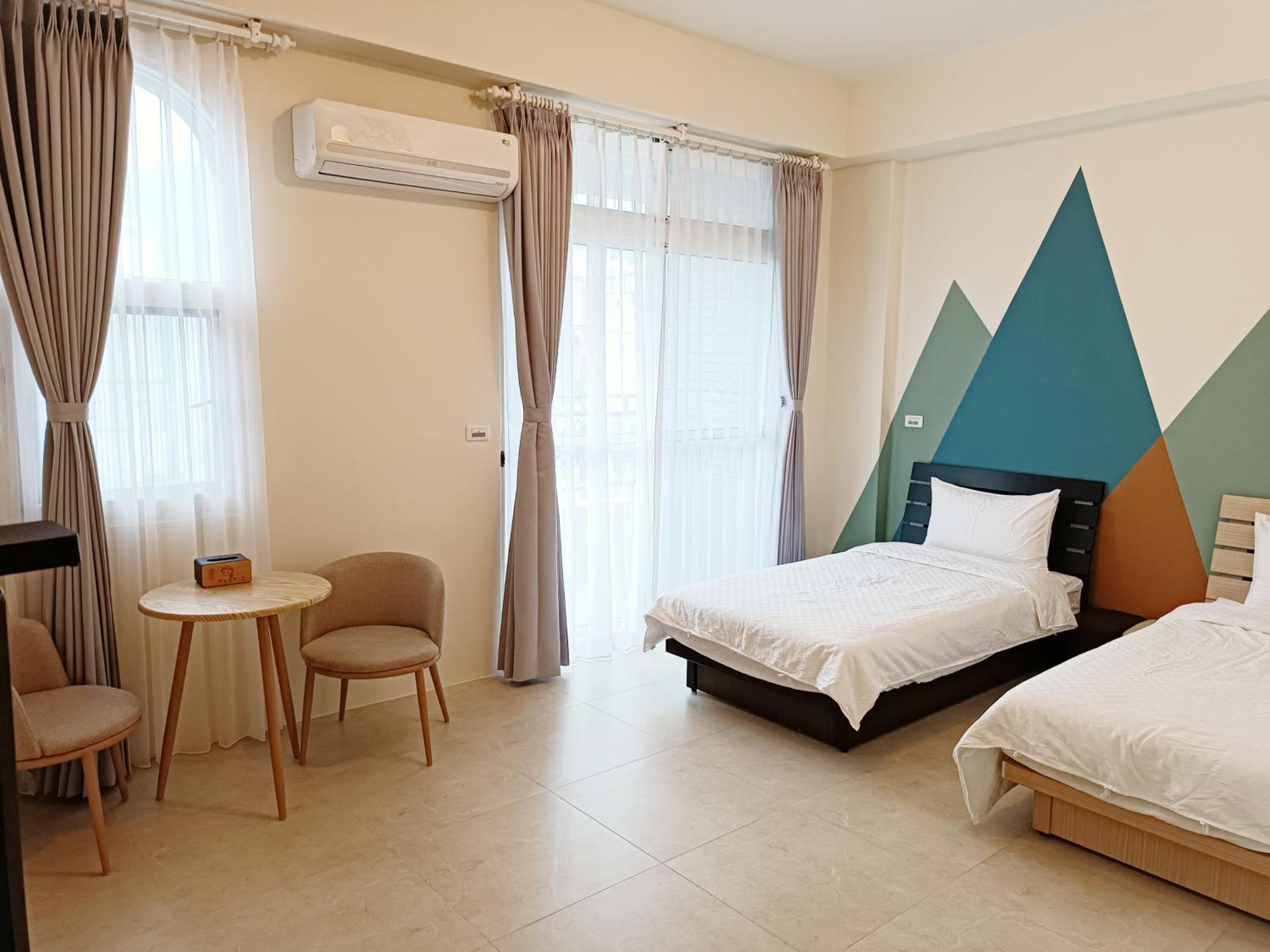 Standard Twin Room photo 1