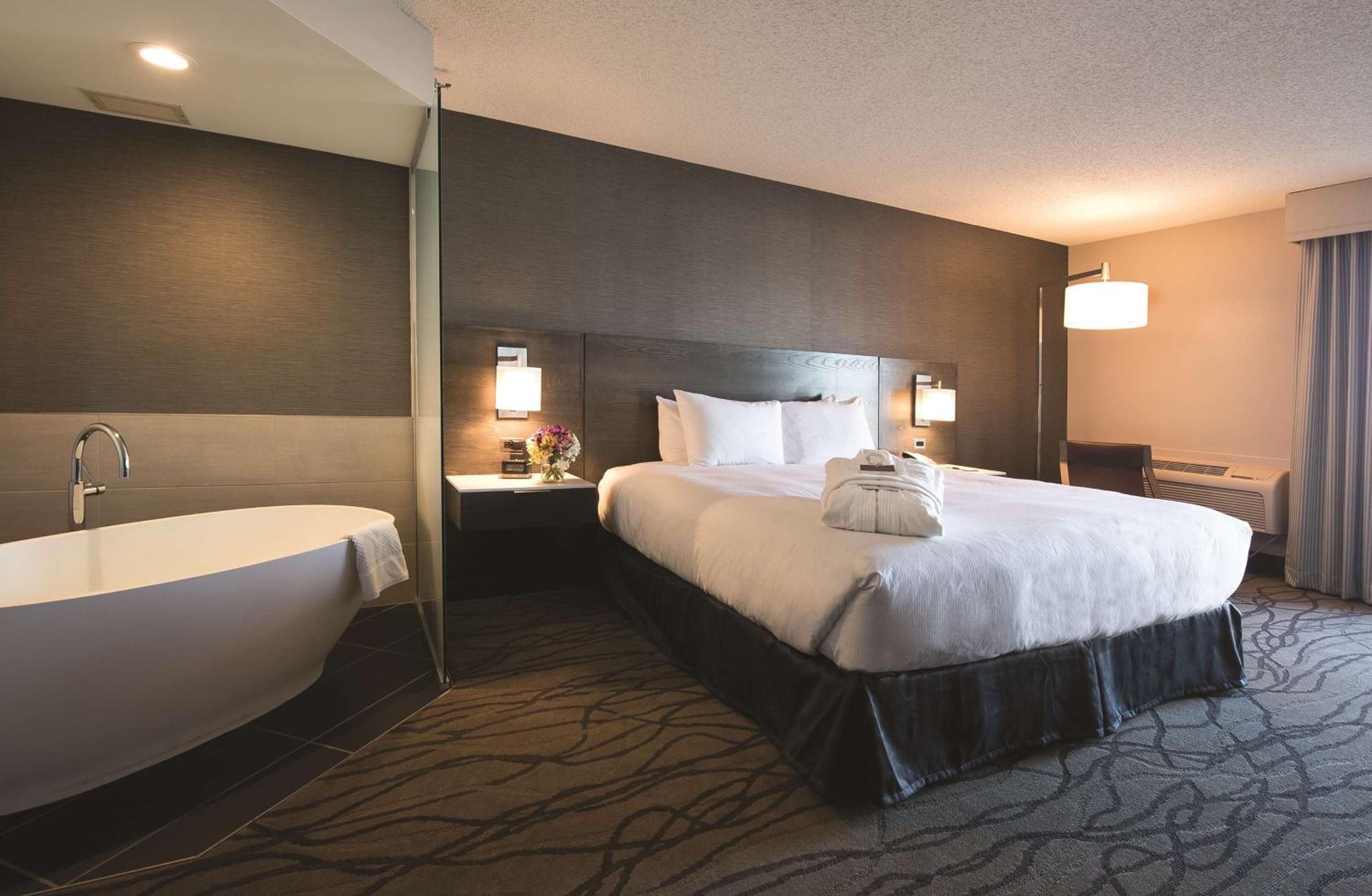 King Room with Kitchenette photo 3
