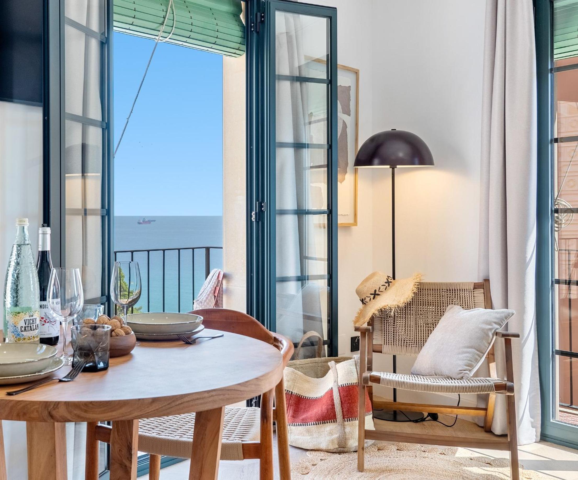 Apartment with Sea View photo 2