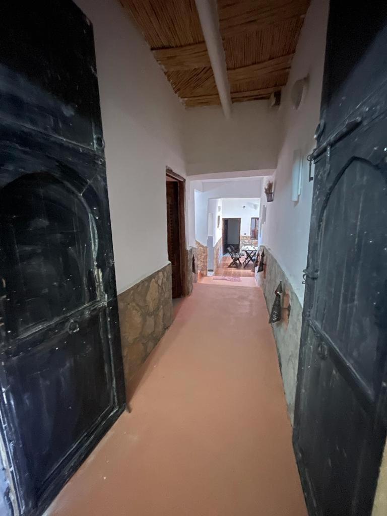 Double Room - Photo 10