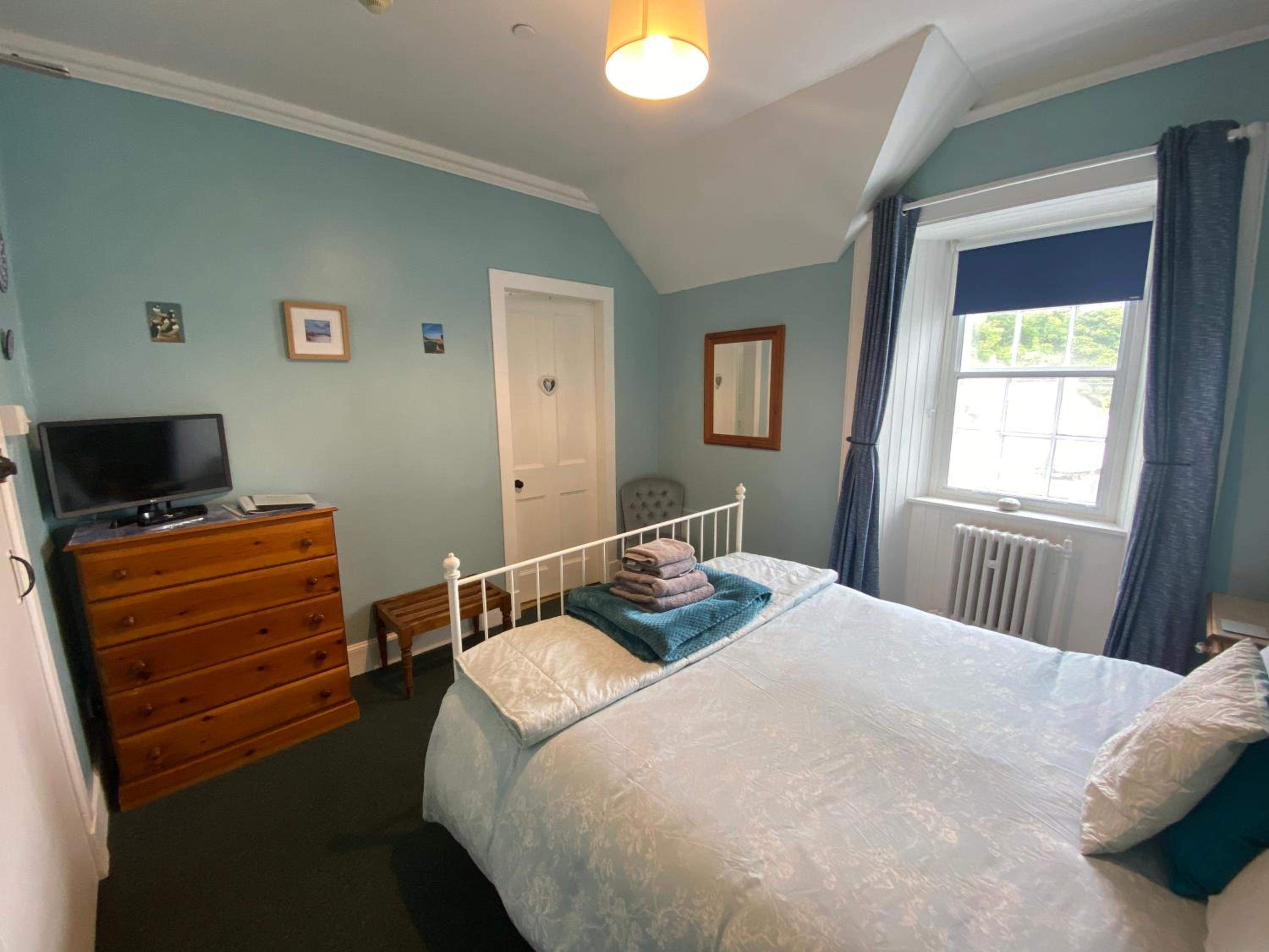 King room with Ensuite photo 2