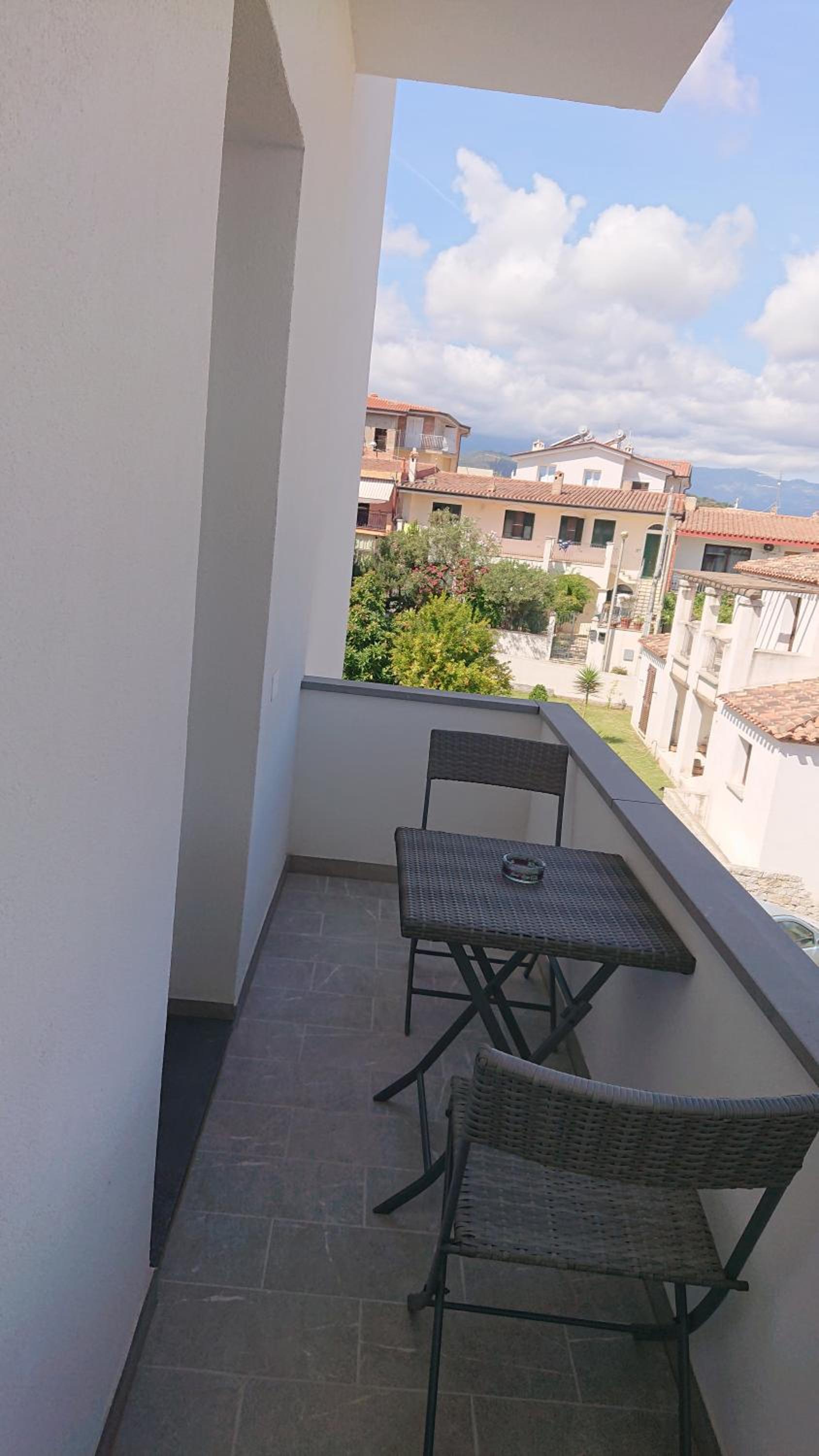 King Room with Balcony photo 2