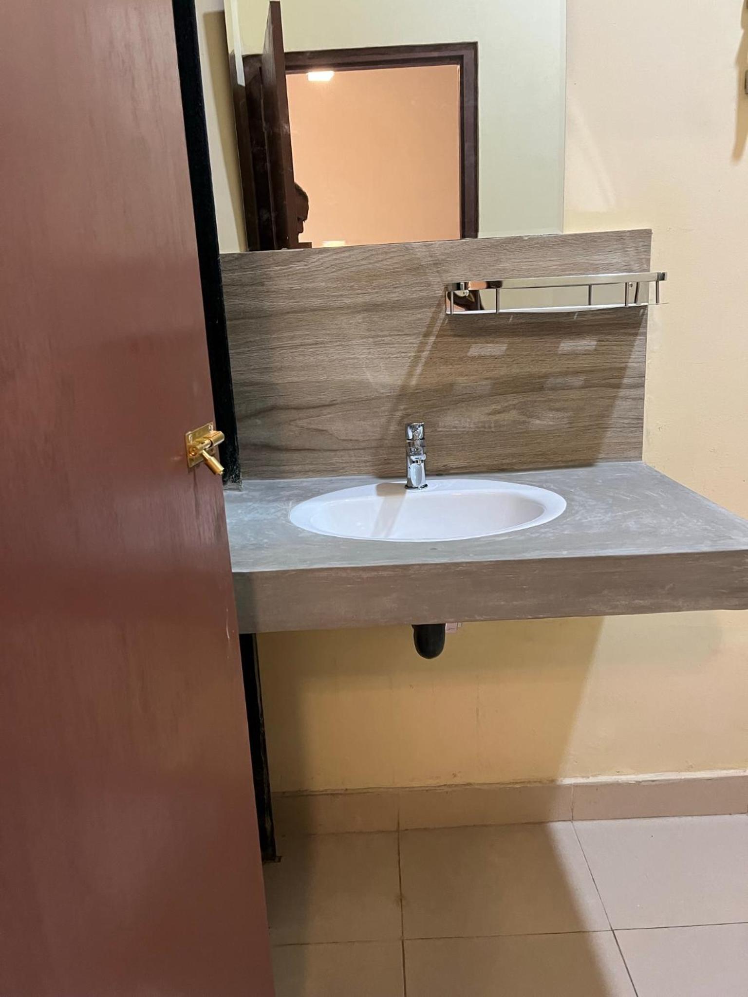 Double Room with Private Bathroom photo 2