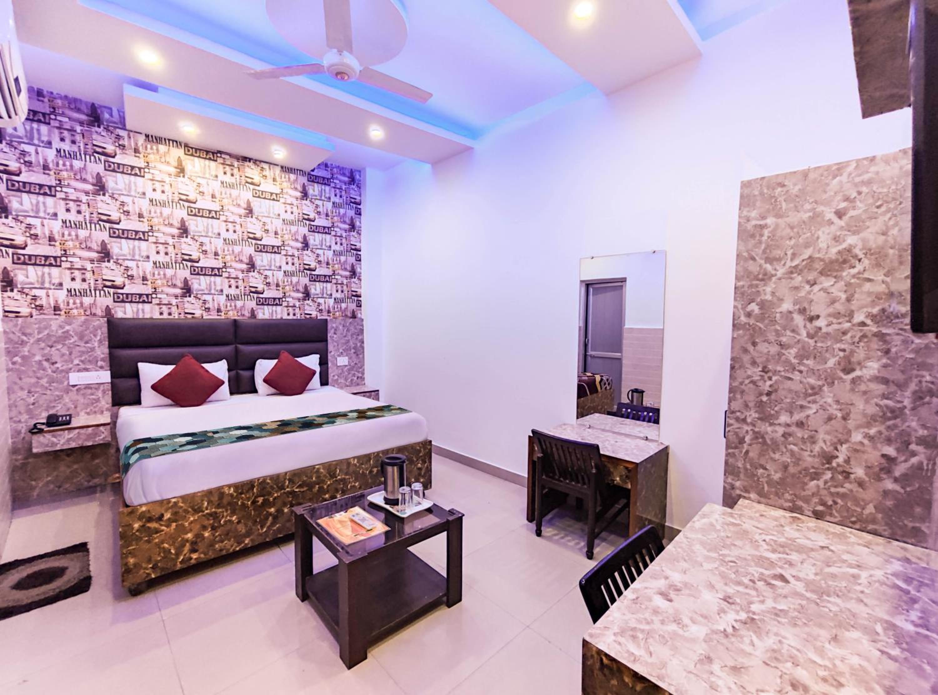 Deluxe Double or Twin Room - Photo 4