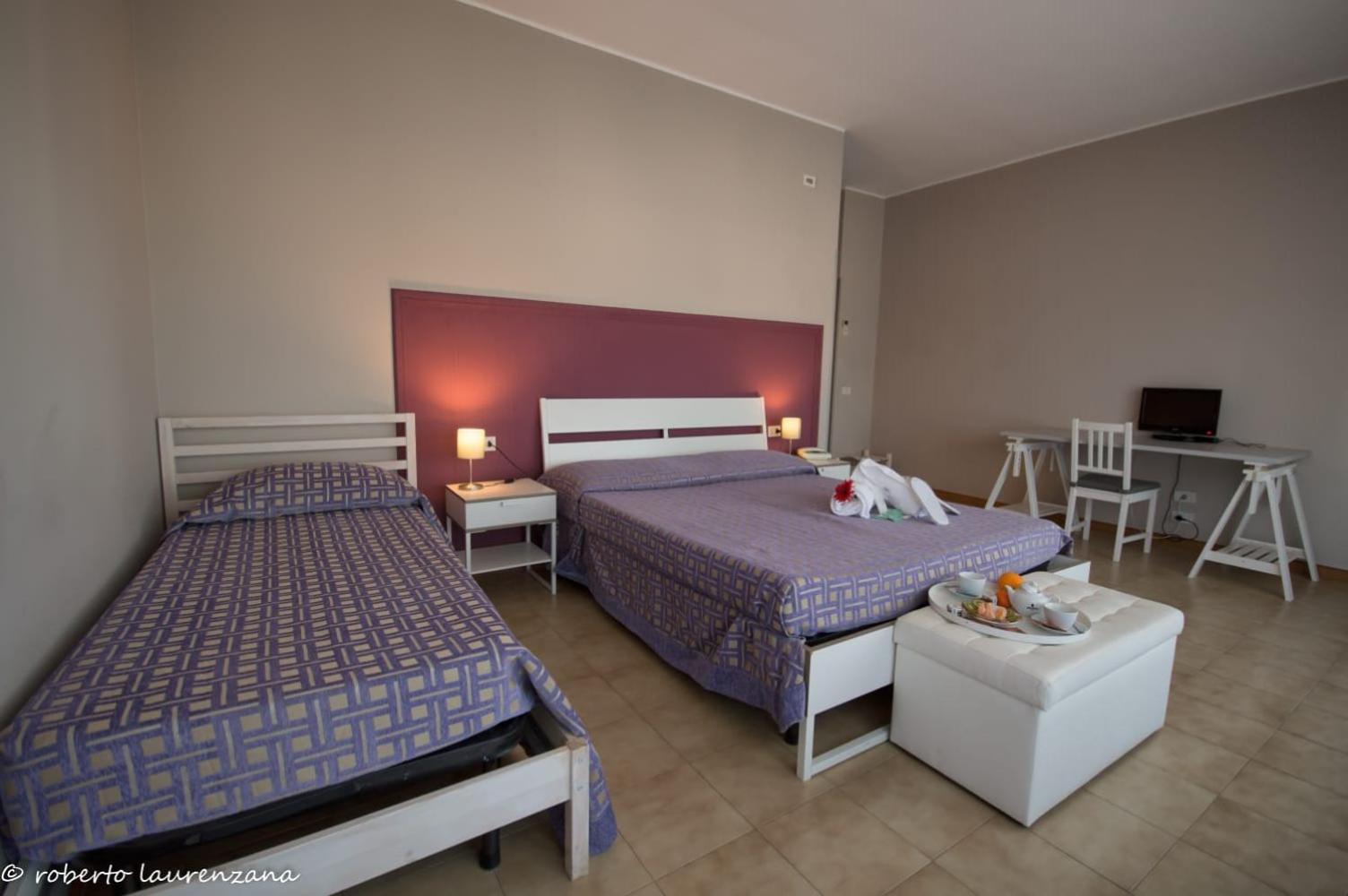 Quadruple Room - Photo 4