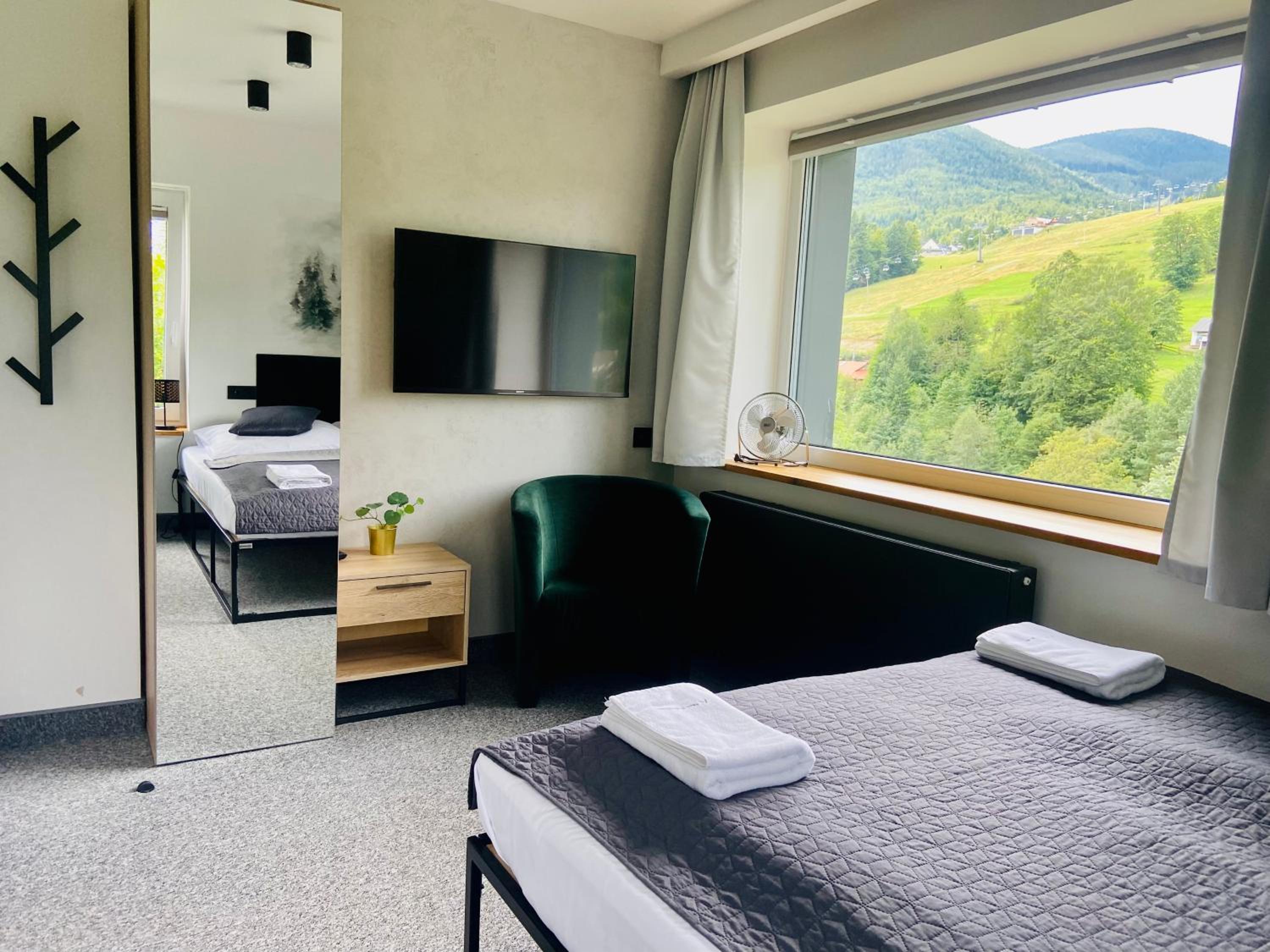 King Room with Mountain View photo 1