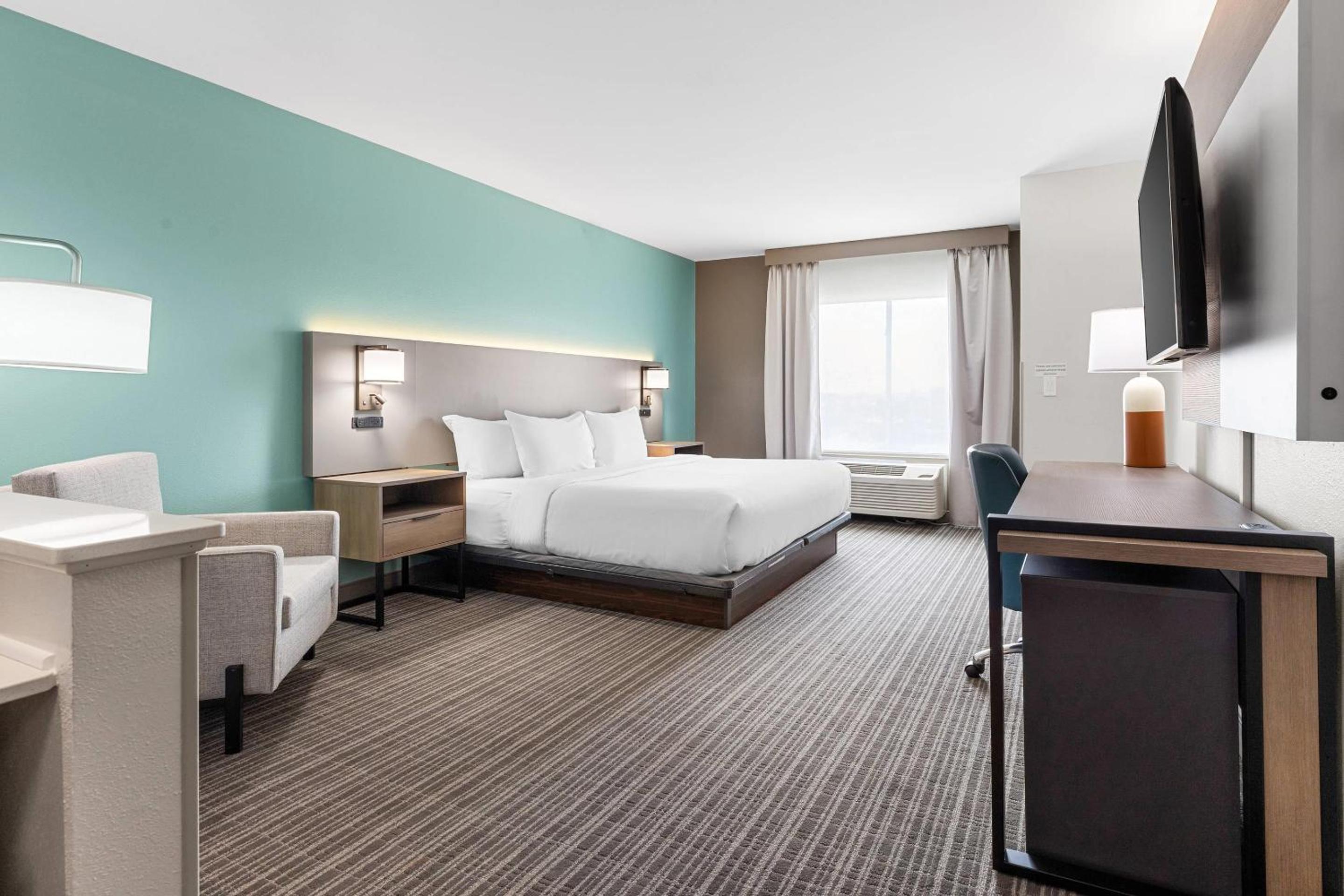Comfort Inn & Suites Marion I-57