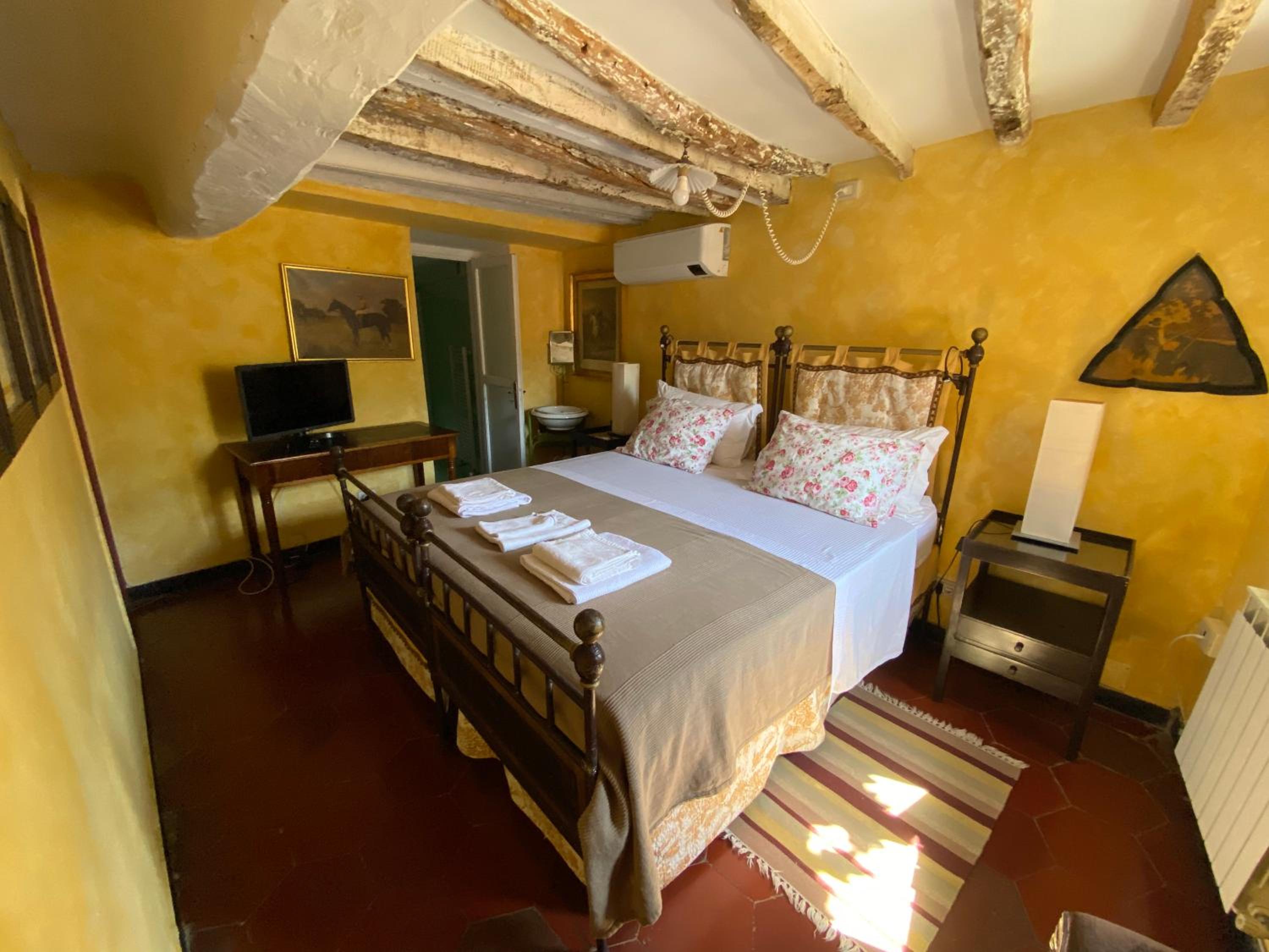 Double Room with Mountain View photo 1