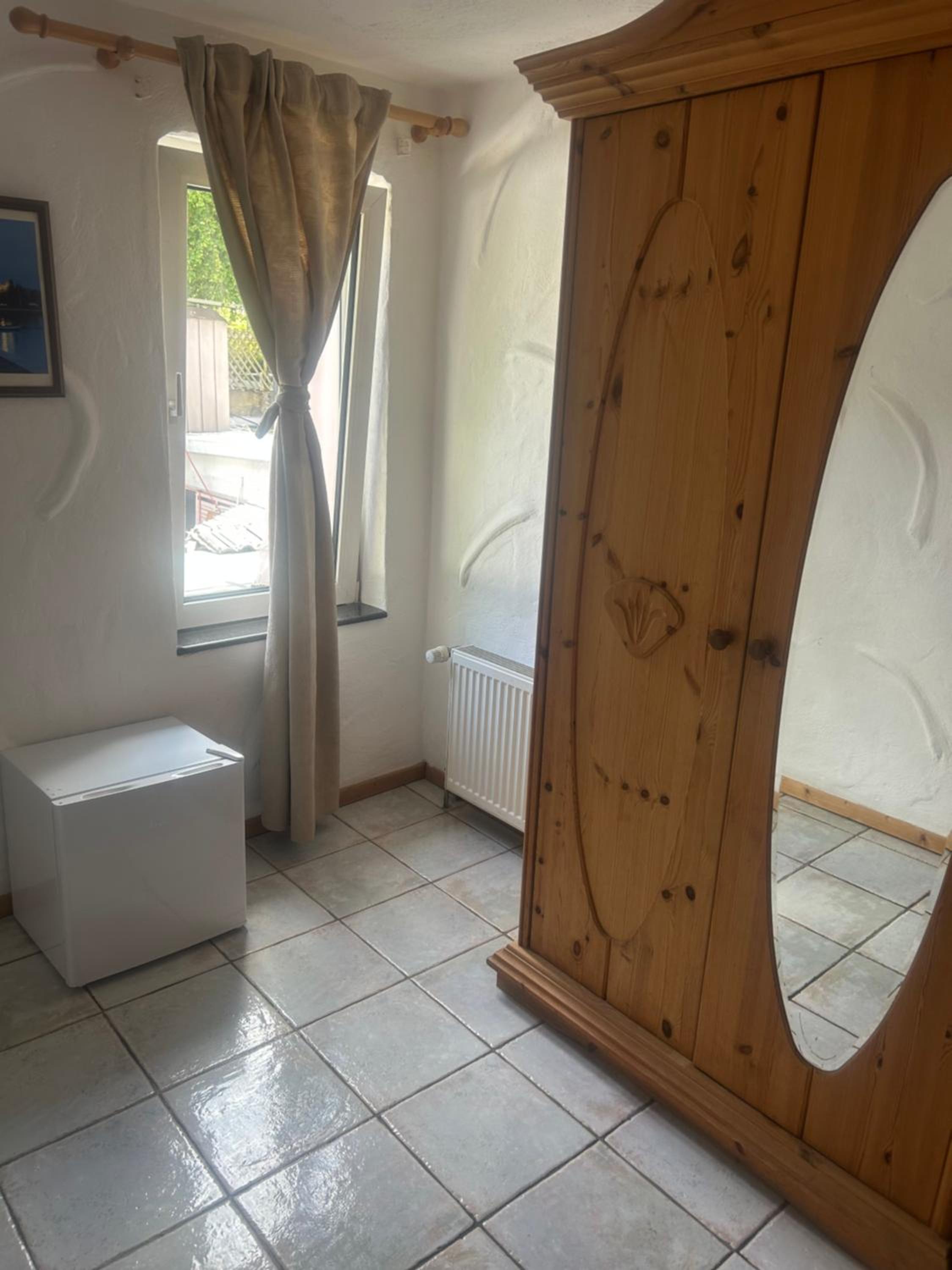 Budget Double Room - Photo 1