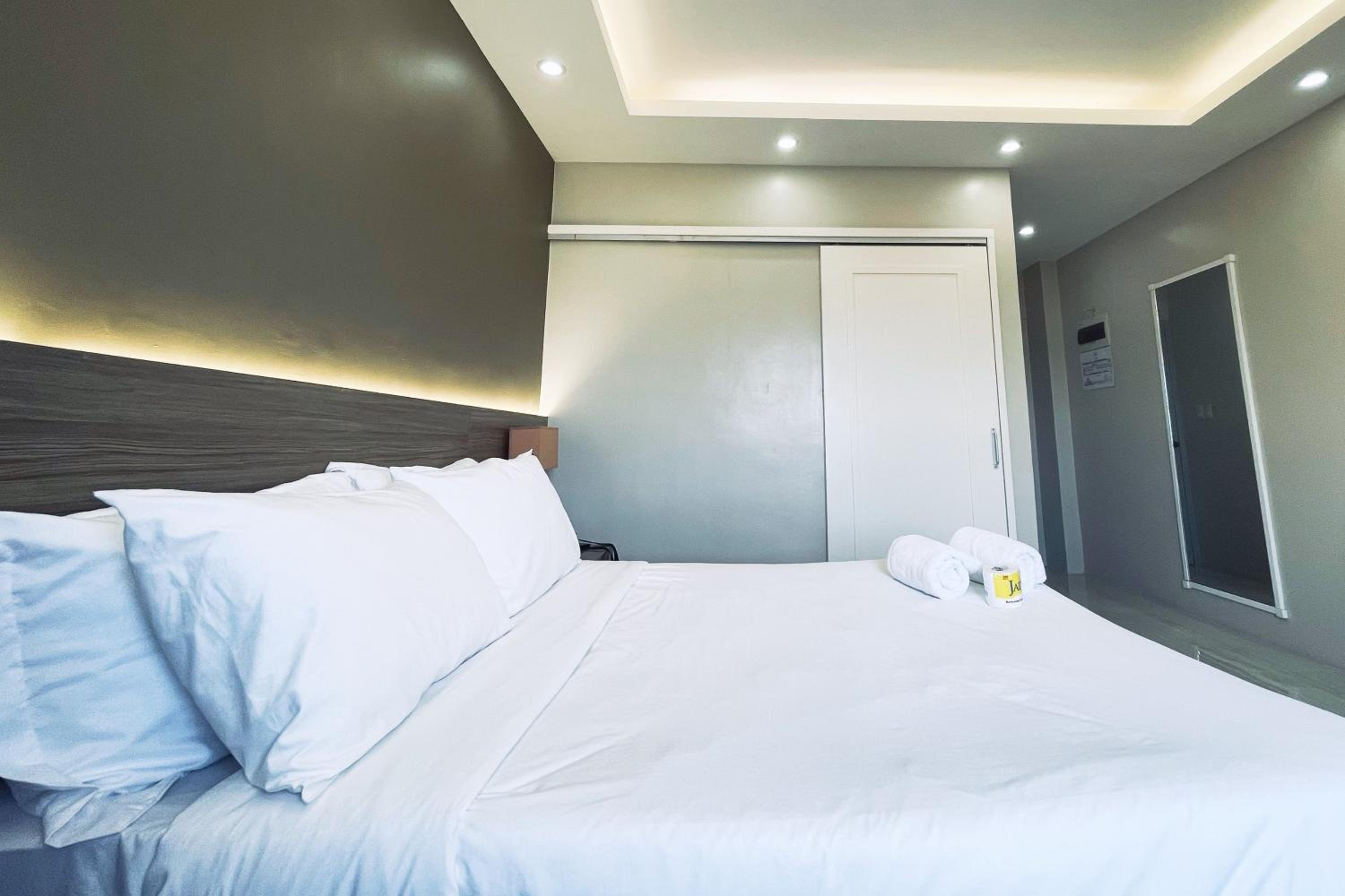 Double Room - Disability Access - Photo 6