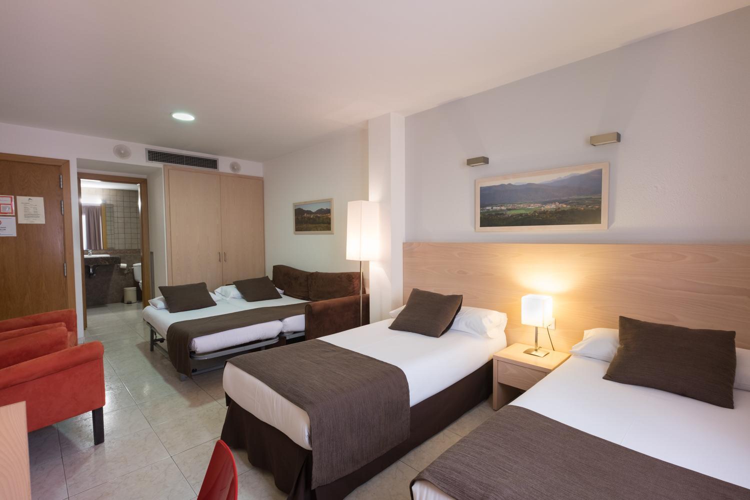 Habitación Familiar (2 Adultos + 2 Niños)