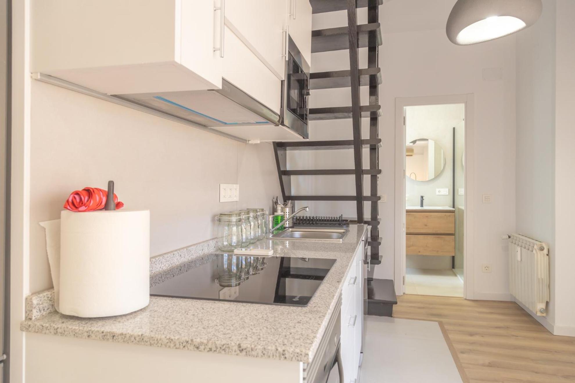 Apartment - Split Level photo 2