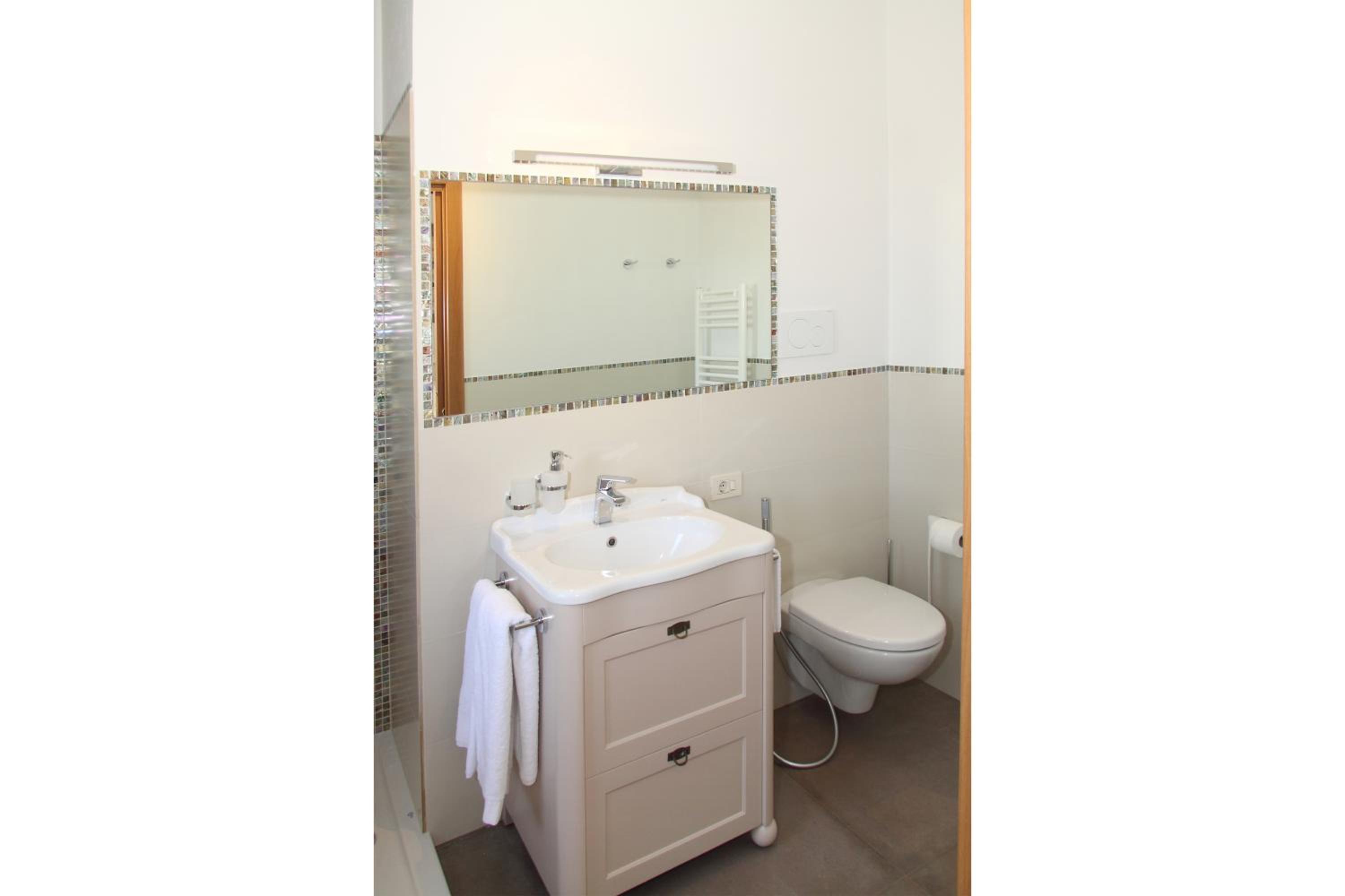Double Room with Balcony photo 2