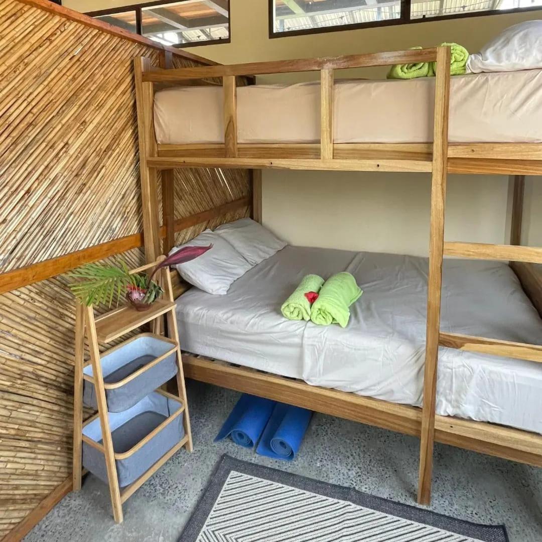 Single Bed in Mixed Dormitory Room photo 2