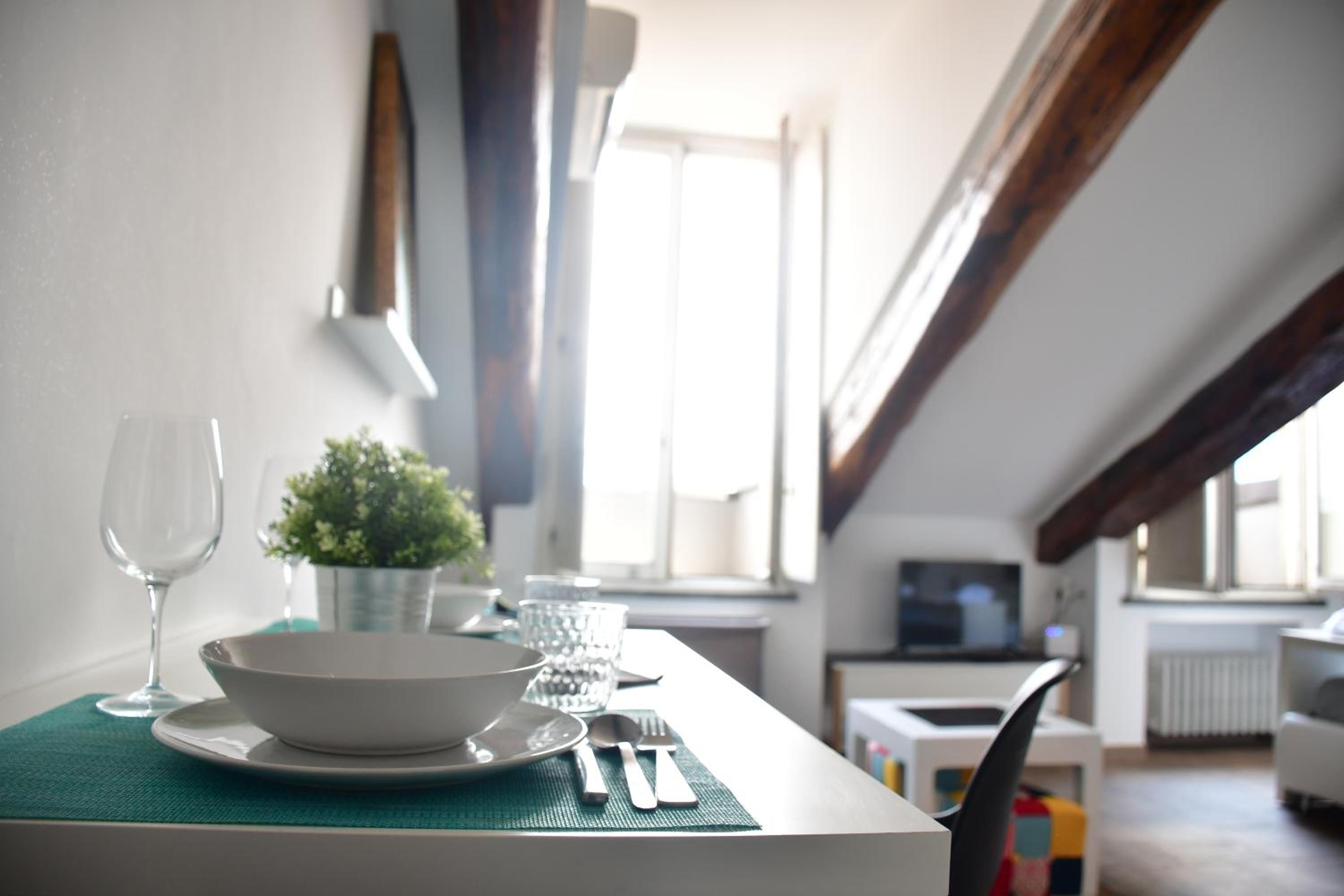 One-Bedroom Apartment - Photo 12