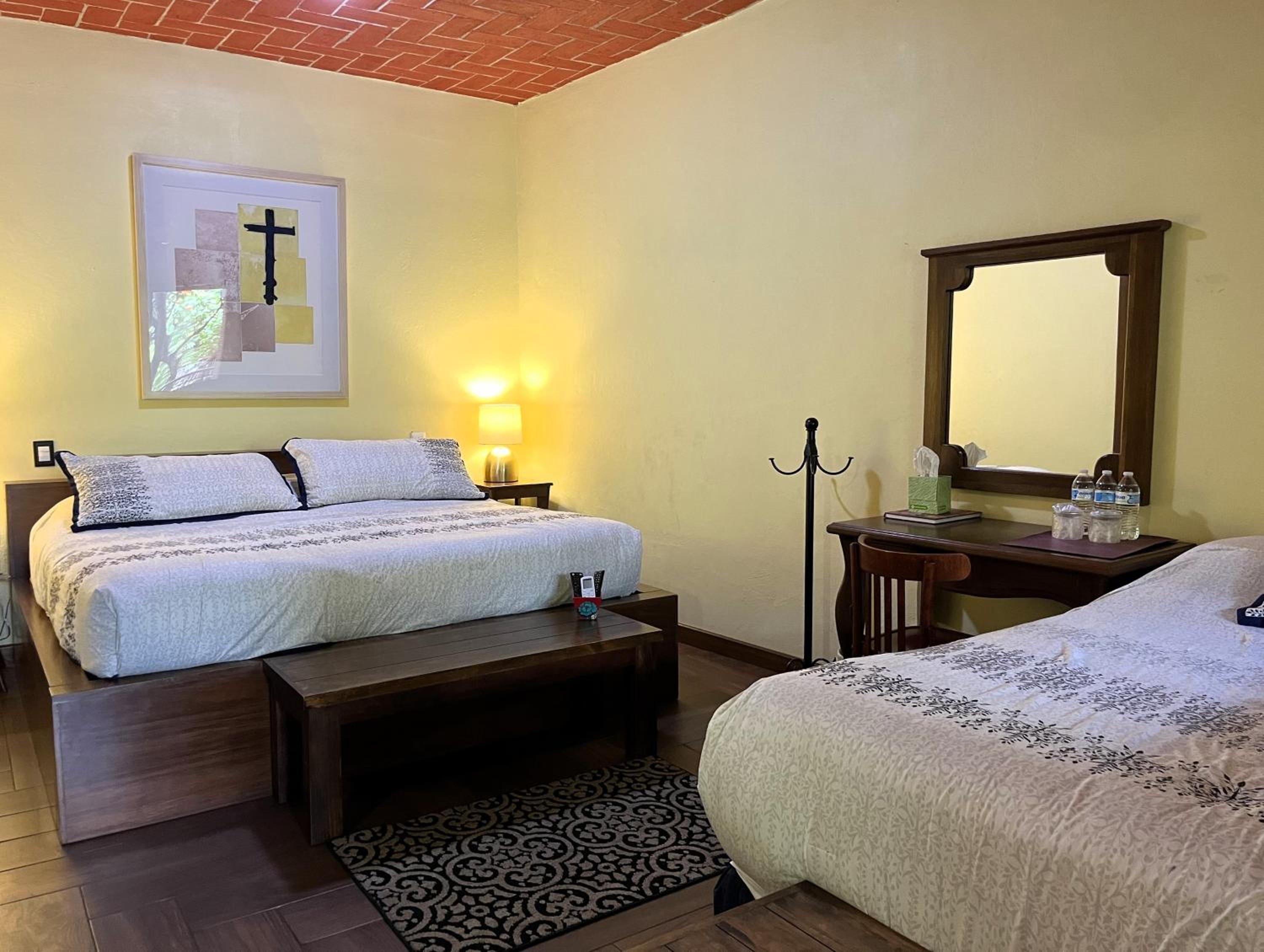 Superior Double Room with Two Beds - Photo 1