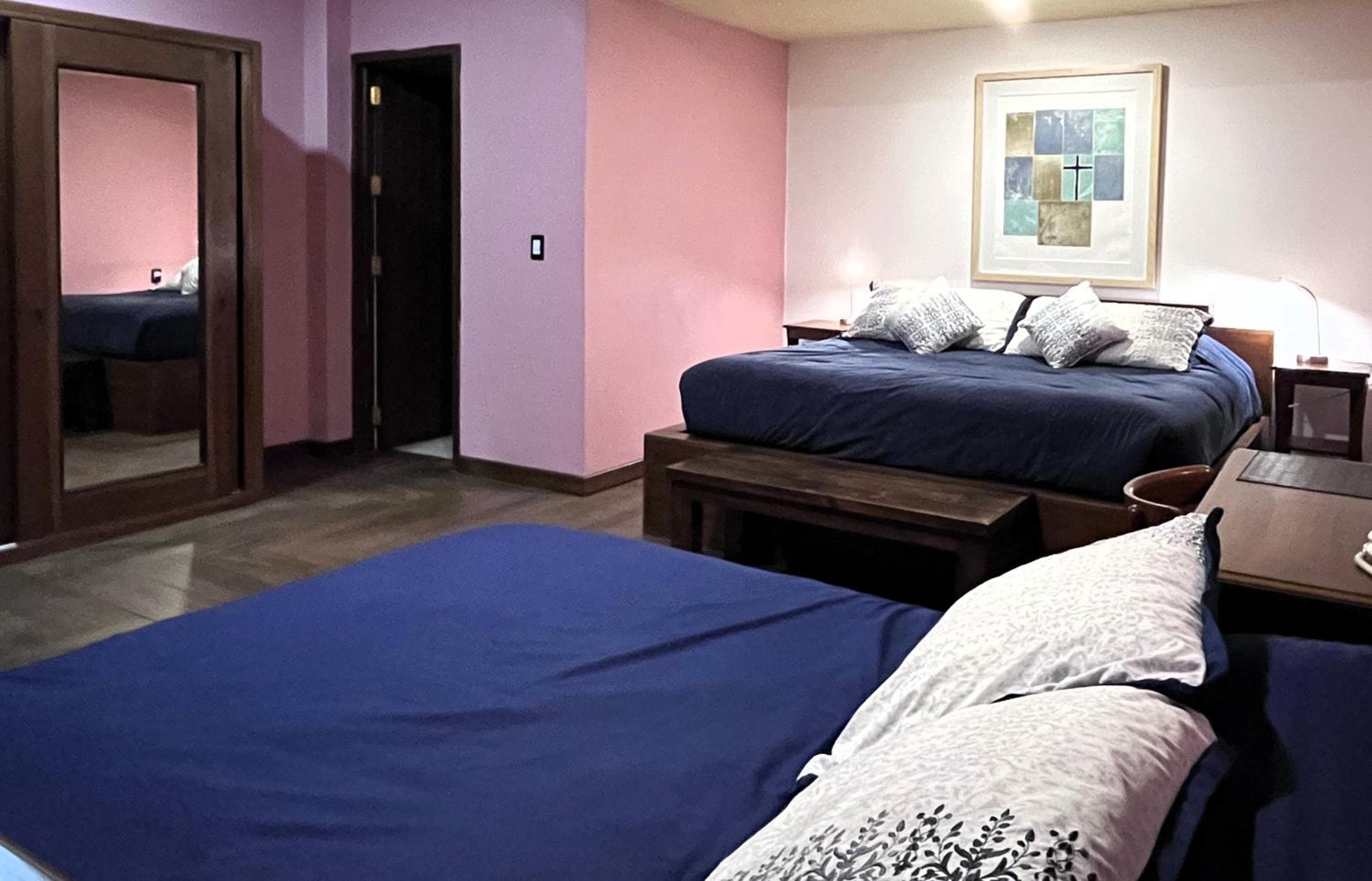 Superior Double Room with Two Beds - Photo 3