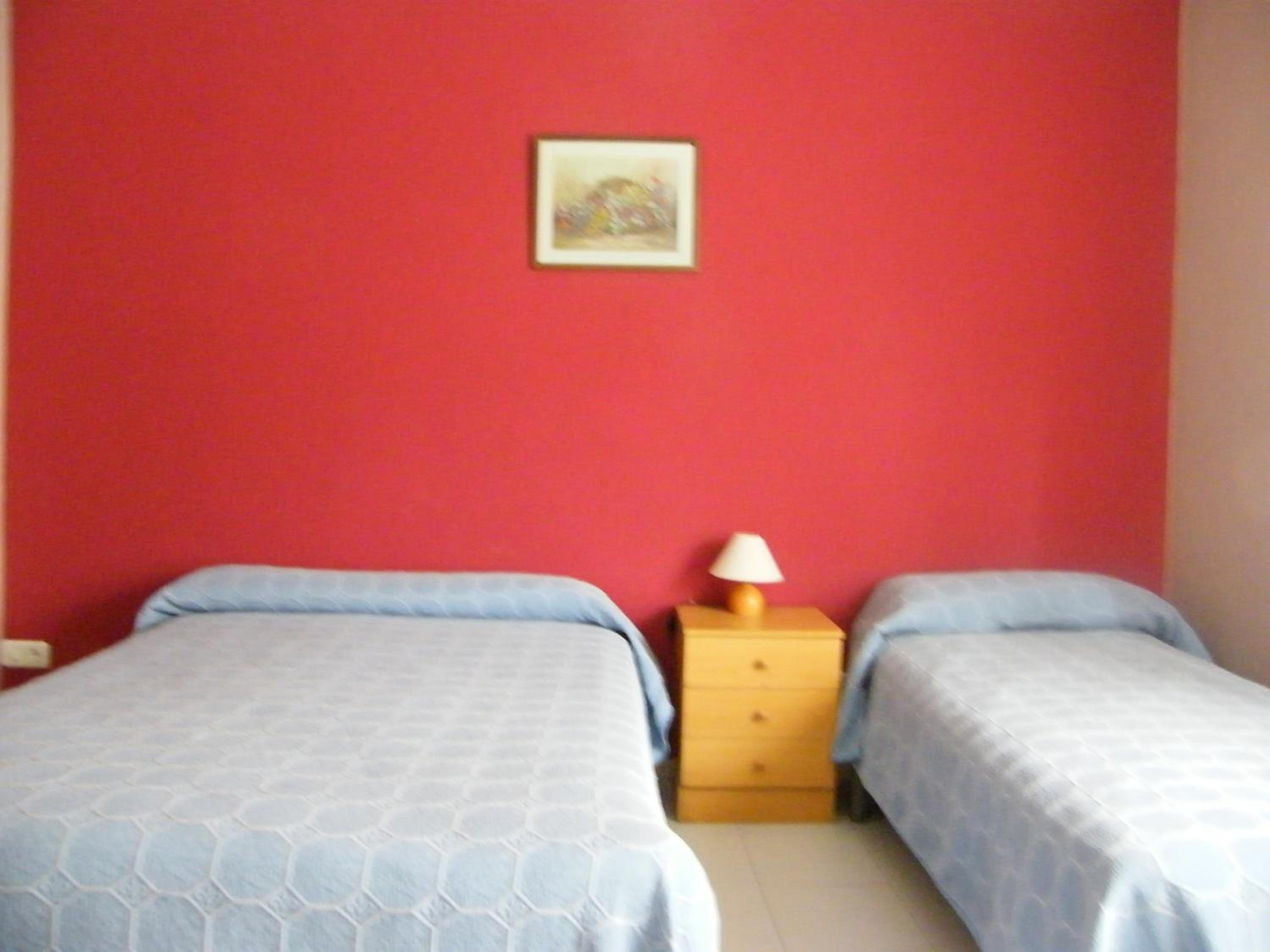 Double or Twin Room - Photo 4