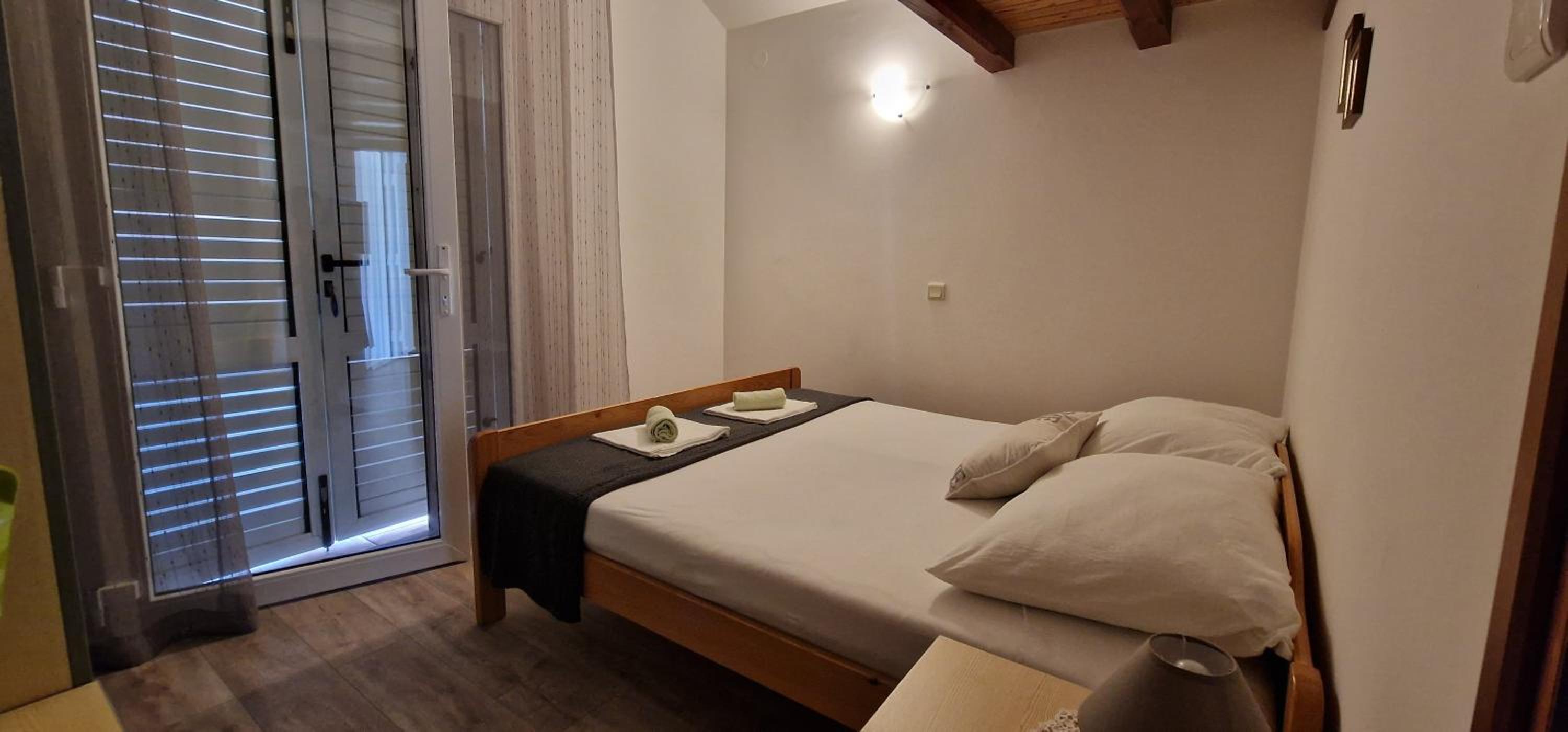 Apartment with Terrace photo 3