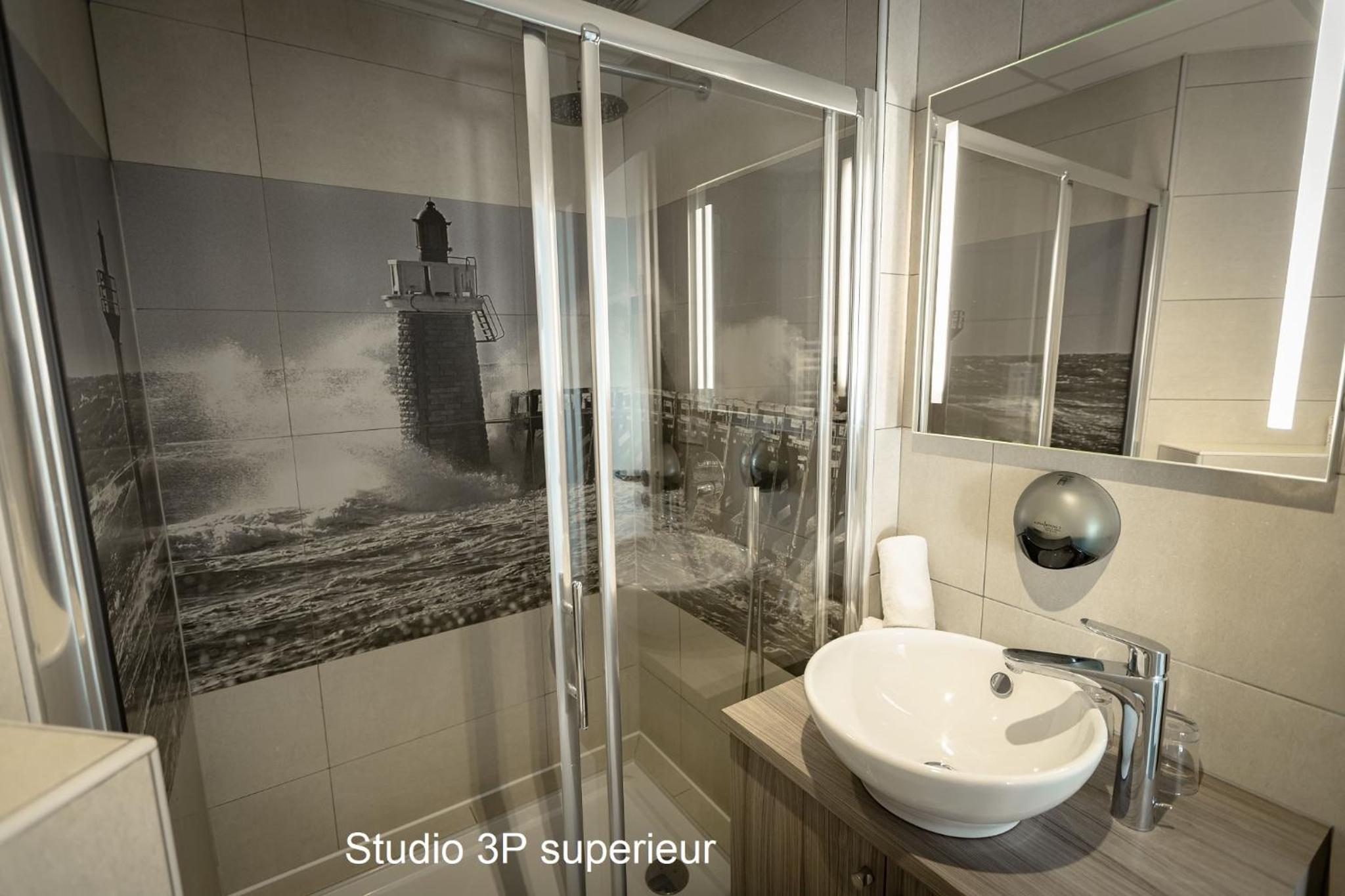 Superior Studio photo 1