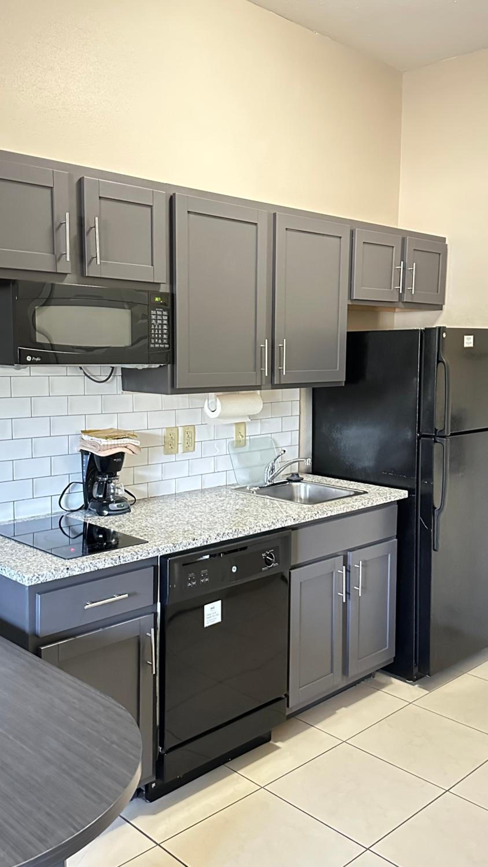 King Studio Suite photo 3
