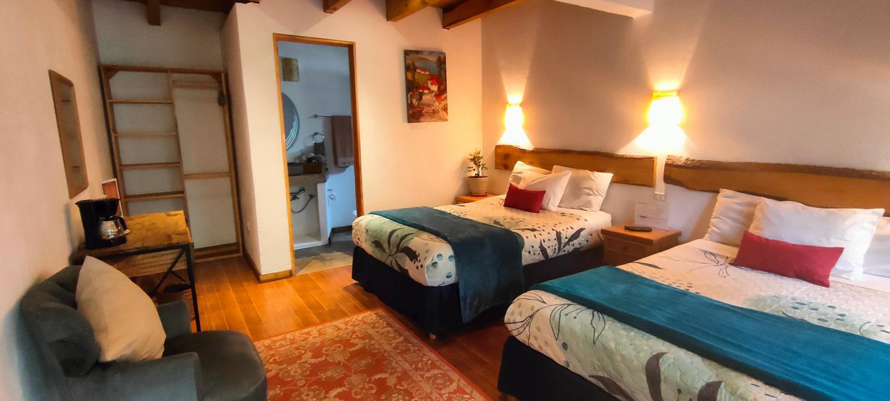 Deluxe Family Room