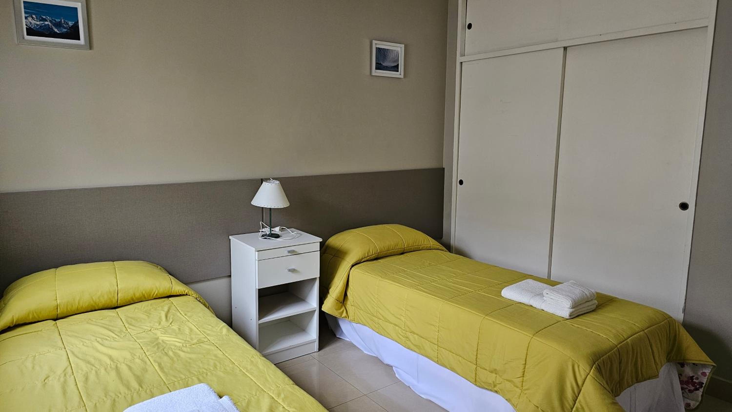 Deluxe Apartment photo 2
