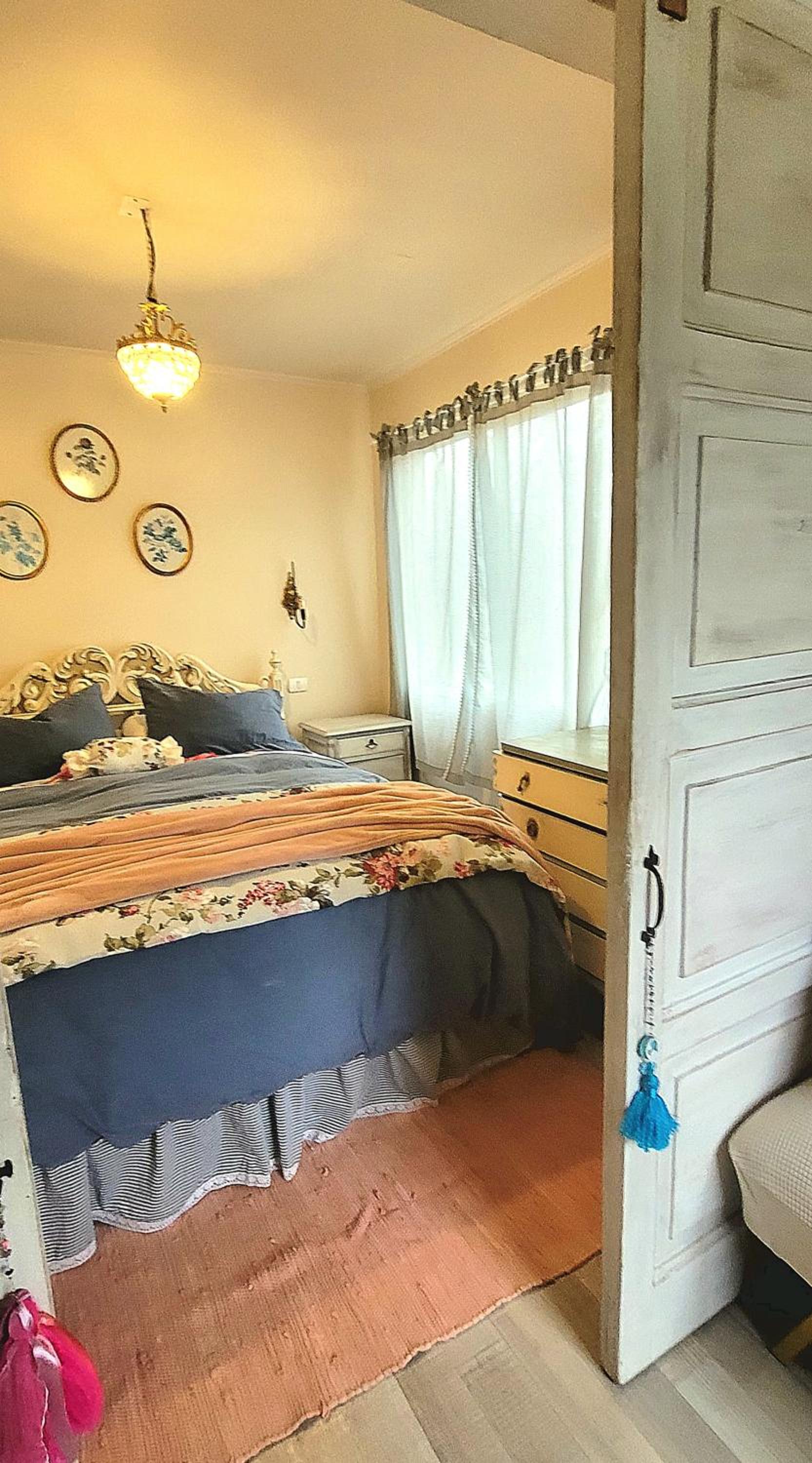 One-Bedroom House photo 1