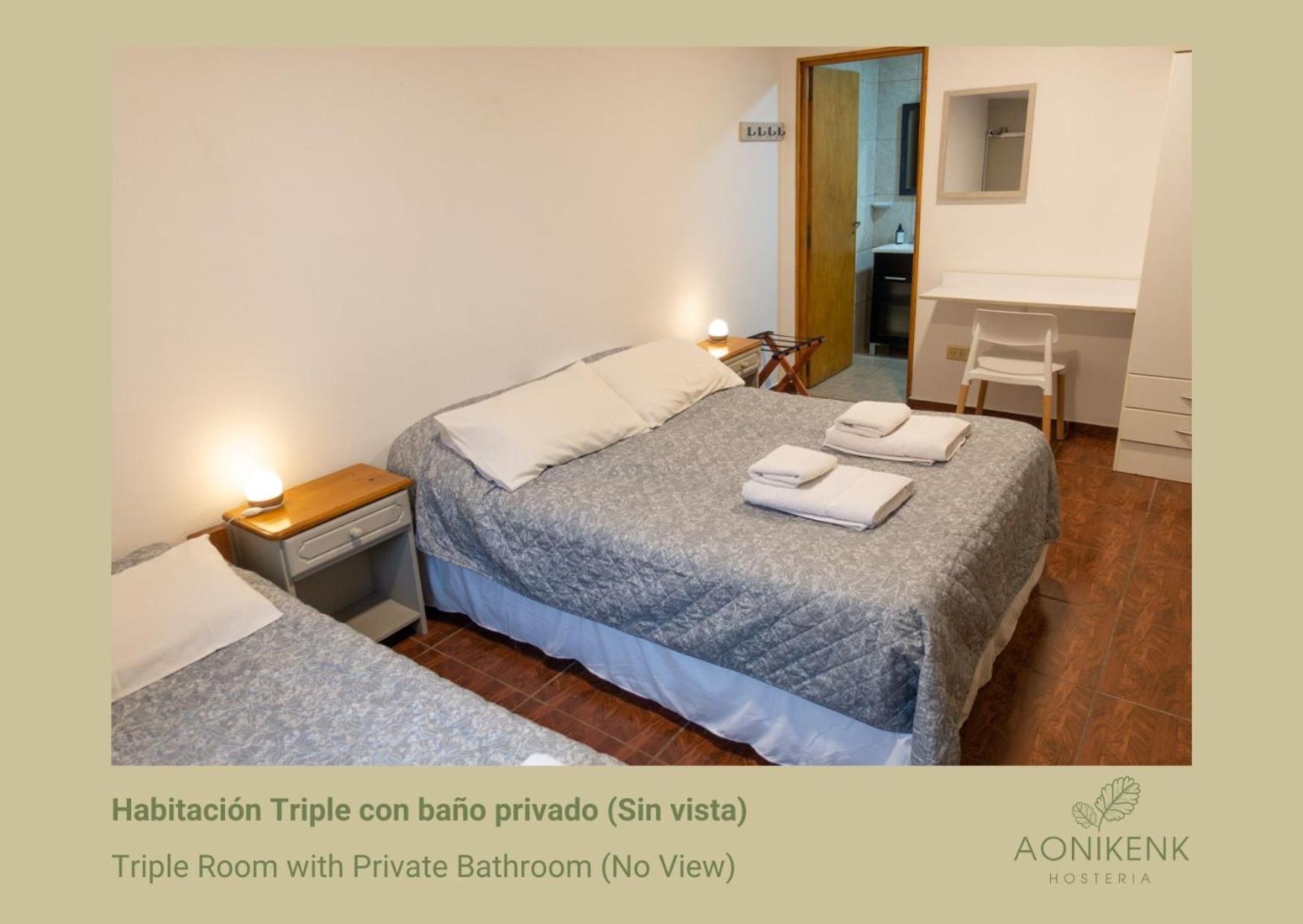 Triple Room with Private Bathroom photo 1