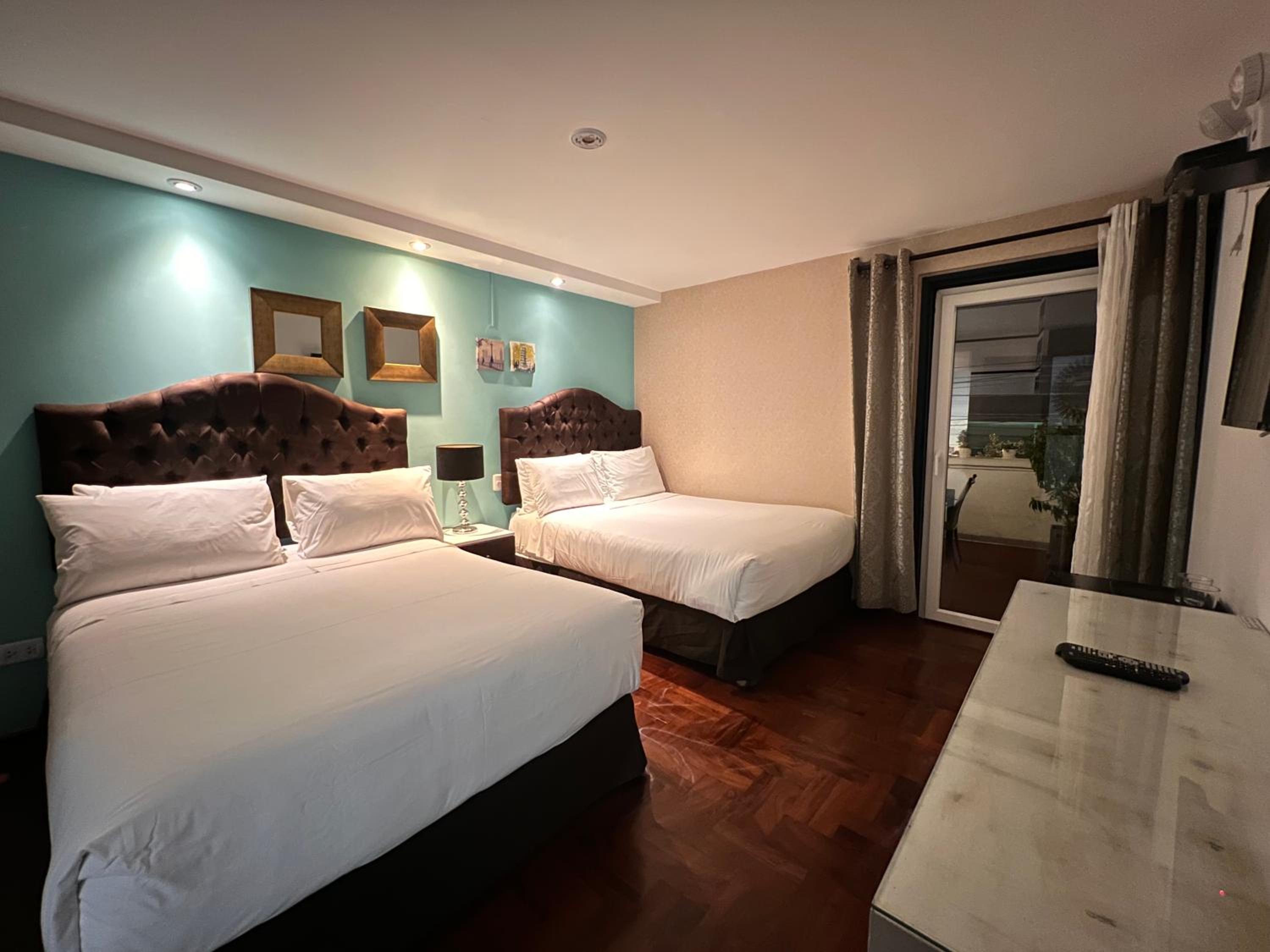 Quadruple Room photo 2