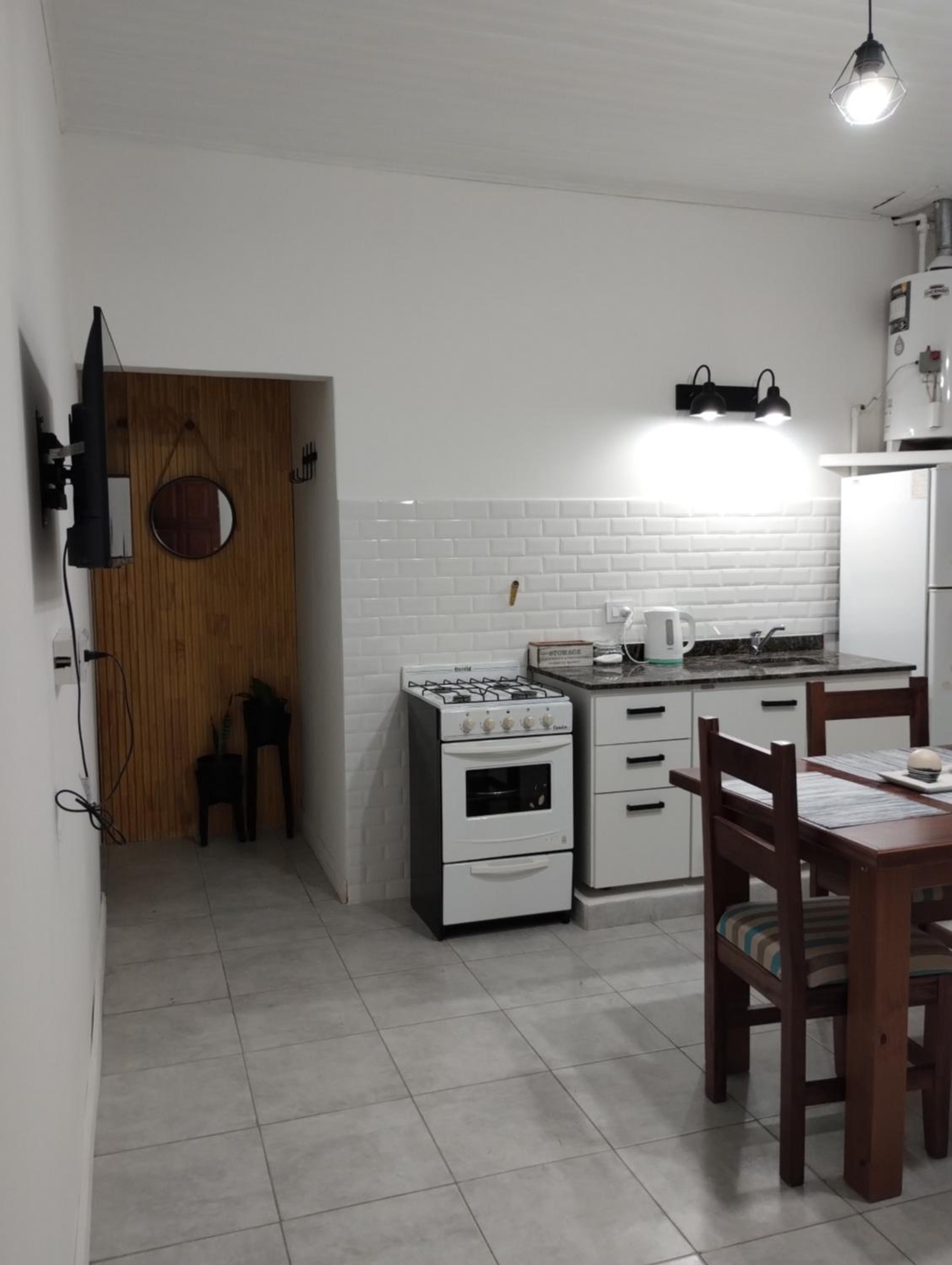 One-Bedroom Apartment photo 3