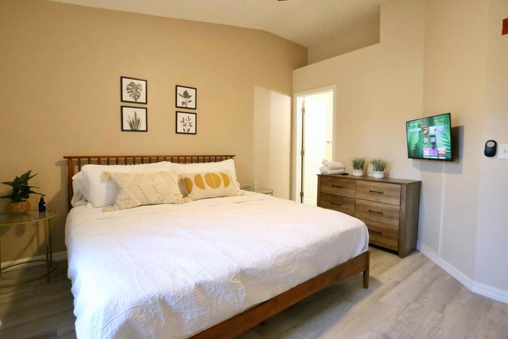 Apartment photo 3