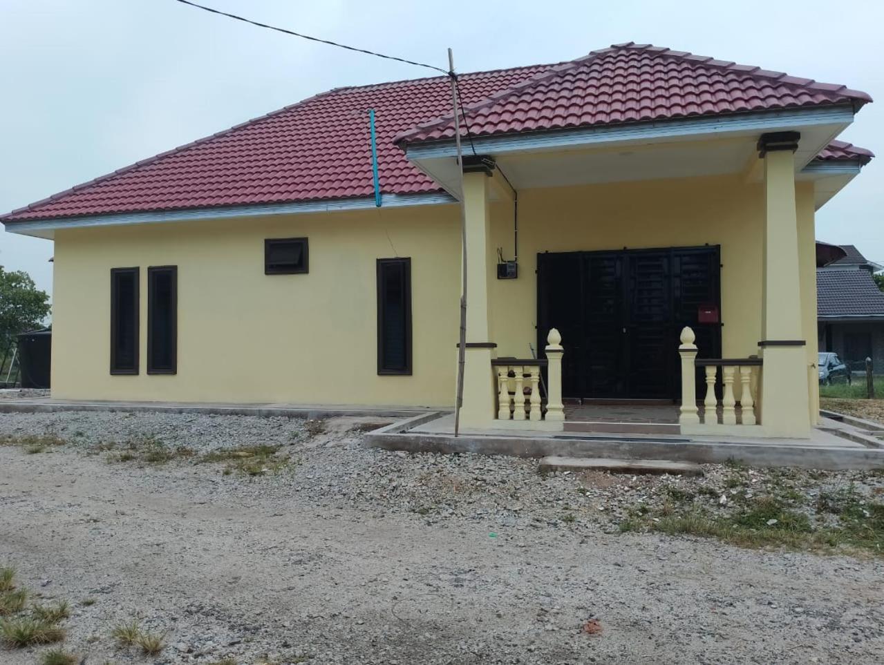 One-Bedroom House photo 1