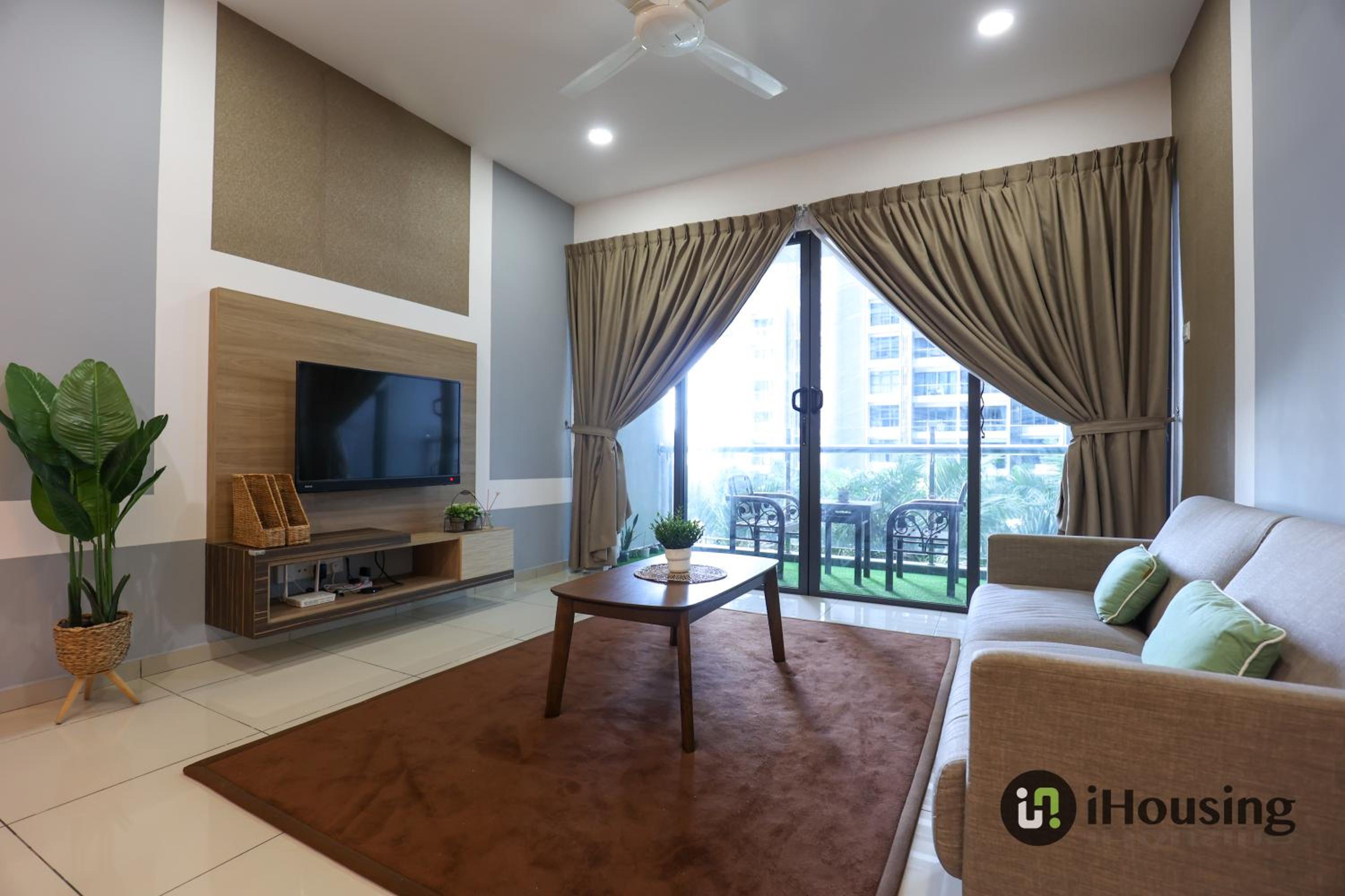 Apartment - Photo 2