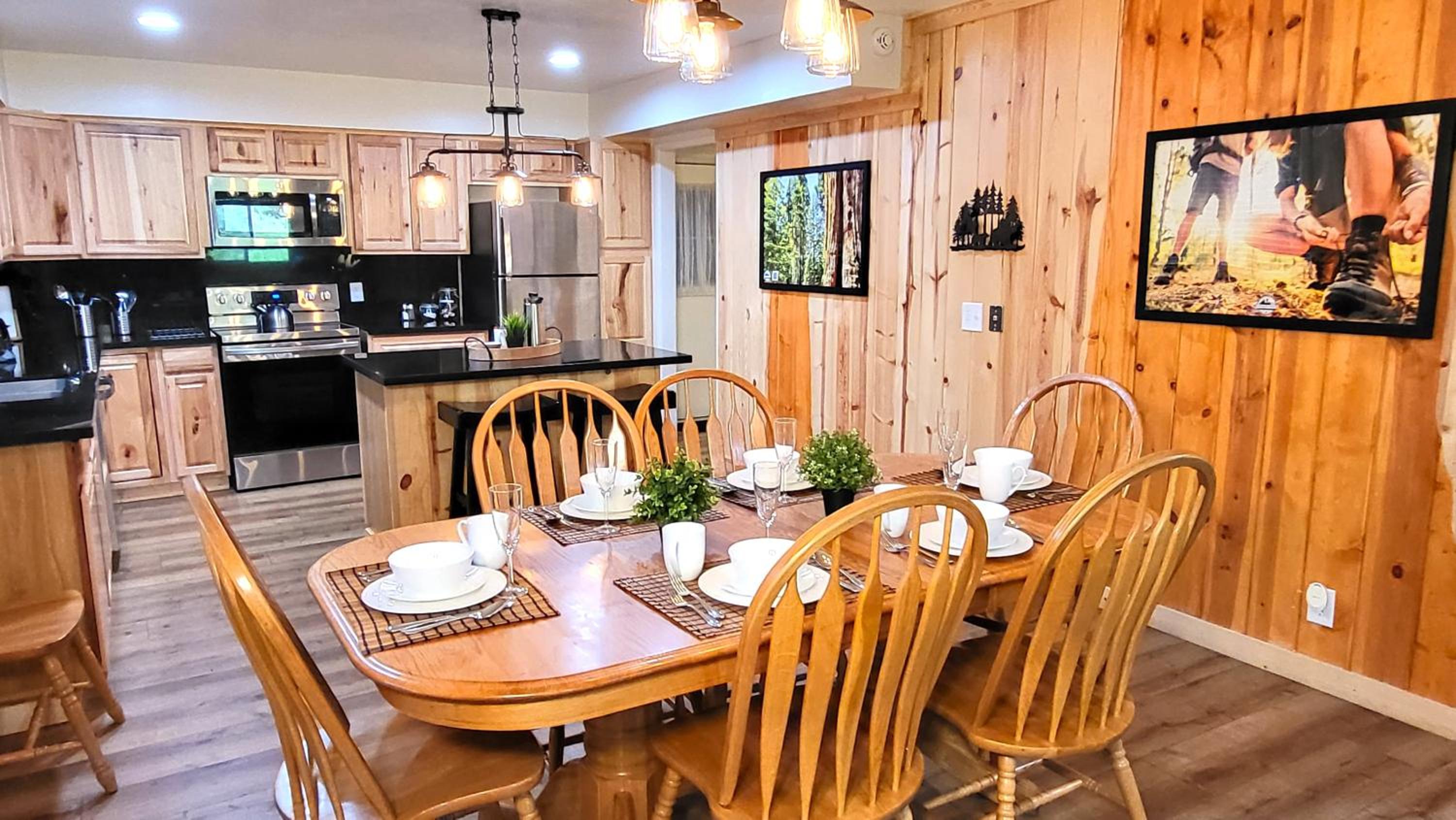 Three-Bedroom House - Photo 8