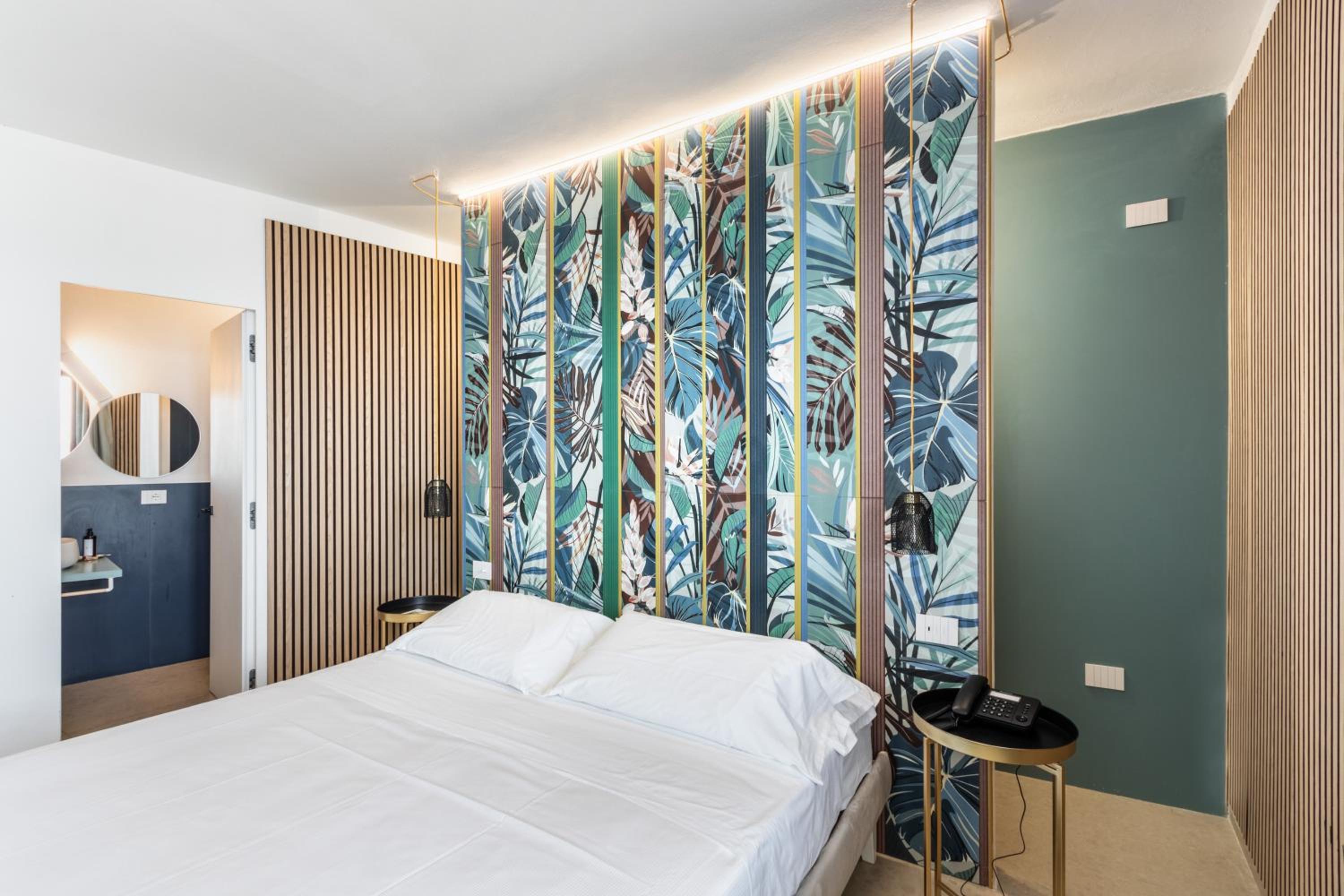 Double Room with Sea View - Photo 5