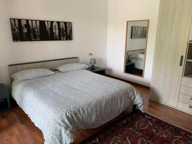 Large Double Room photo 1